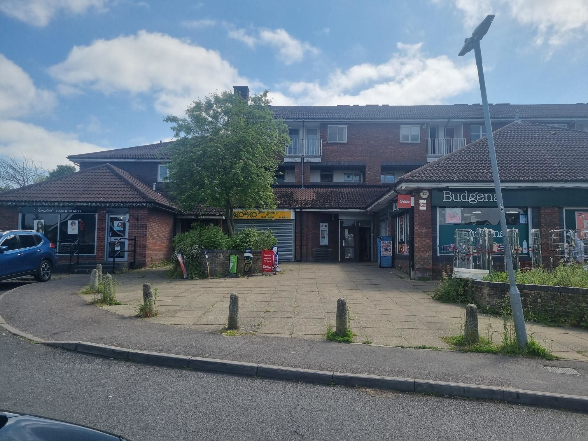 Flat 44 Presidents Court, Hoover Drive, Basildon, Essex, SS15 6LF