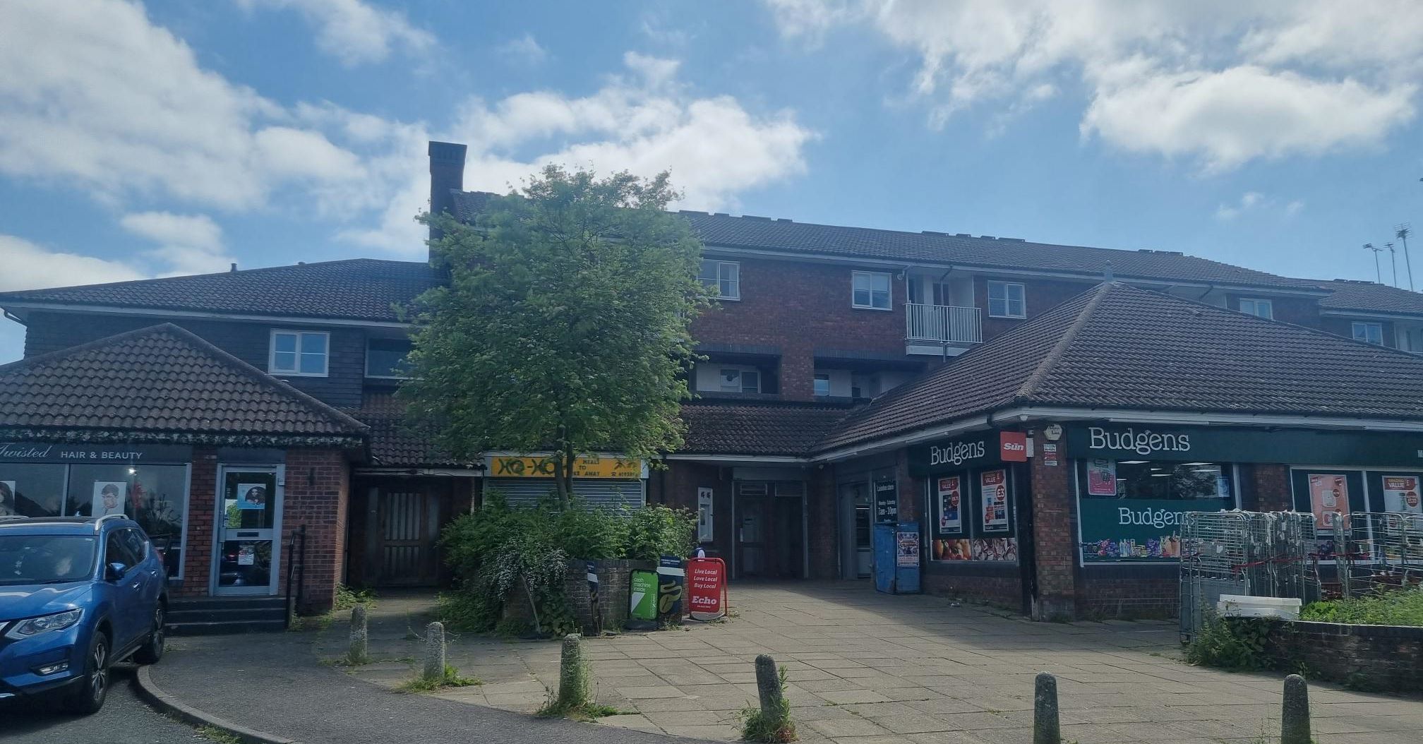 Flat 44 Presidents Court, Hoover Drive, Basildon, Essex, SS15 6LF