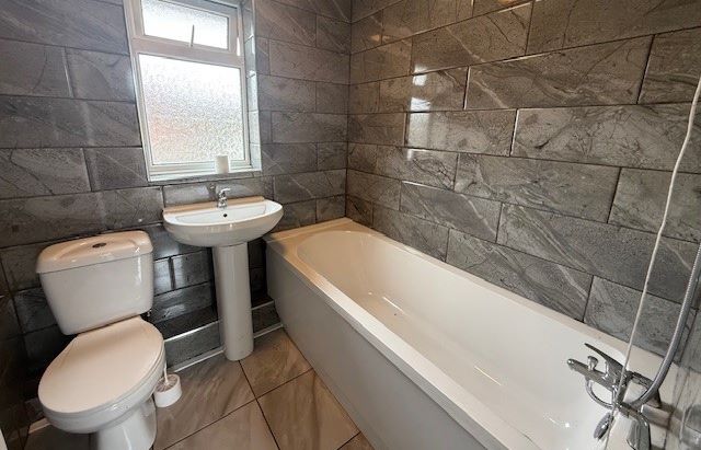 34 Trimley Close, Clacton-on-Sea, Essex, CO16 7AZ