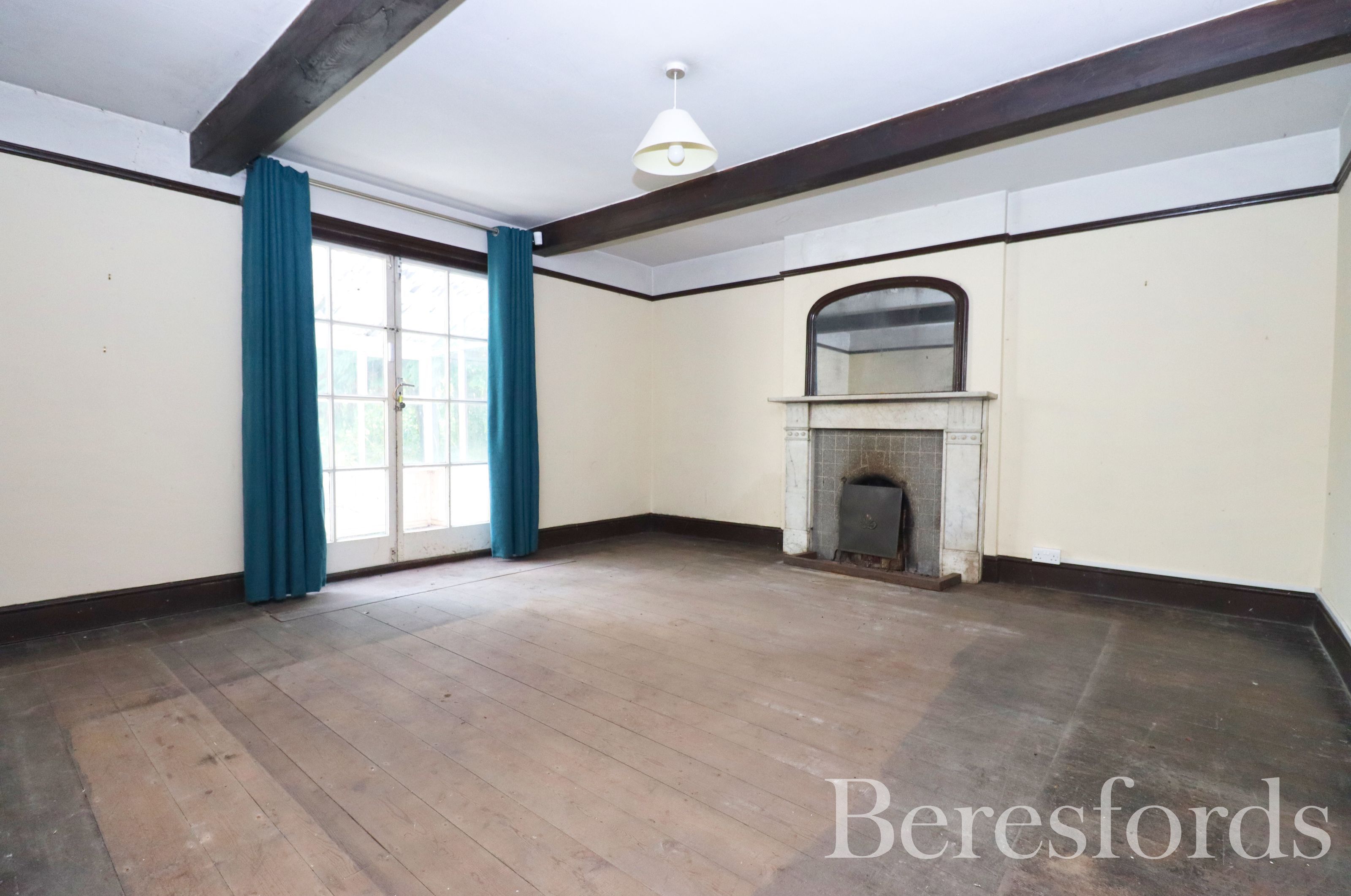 Hillcroft, East Hanningfield Road, Sandon, Chelmsford, Essex, CM2 7TQ