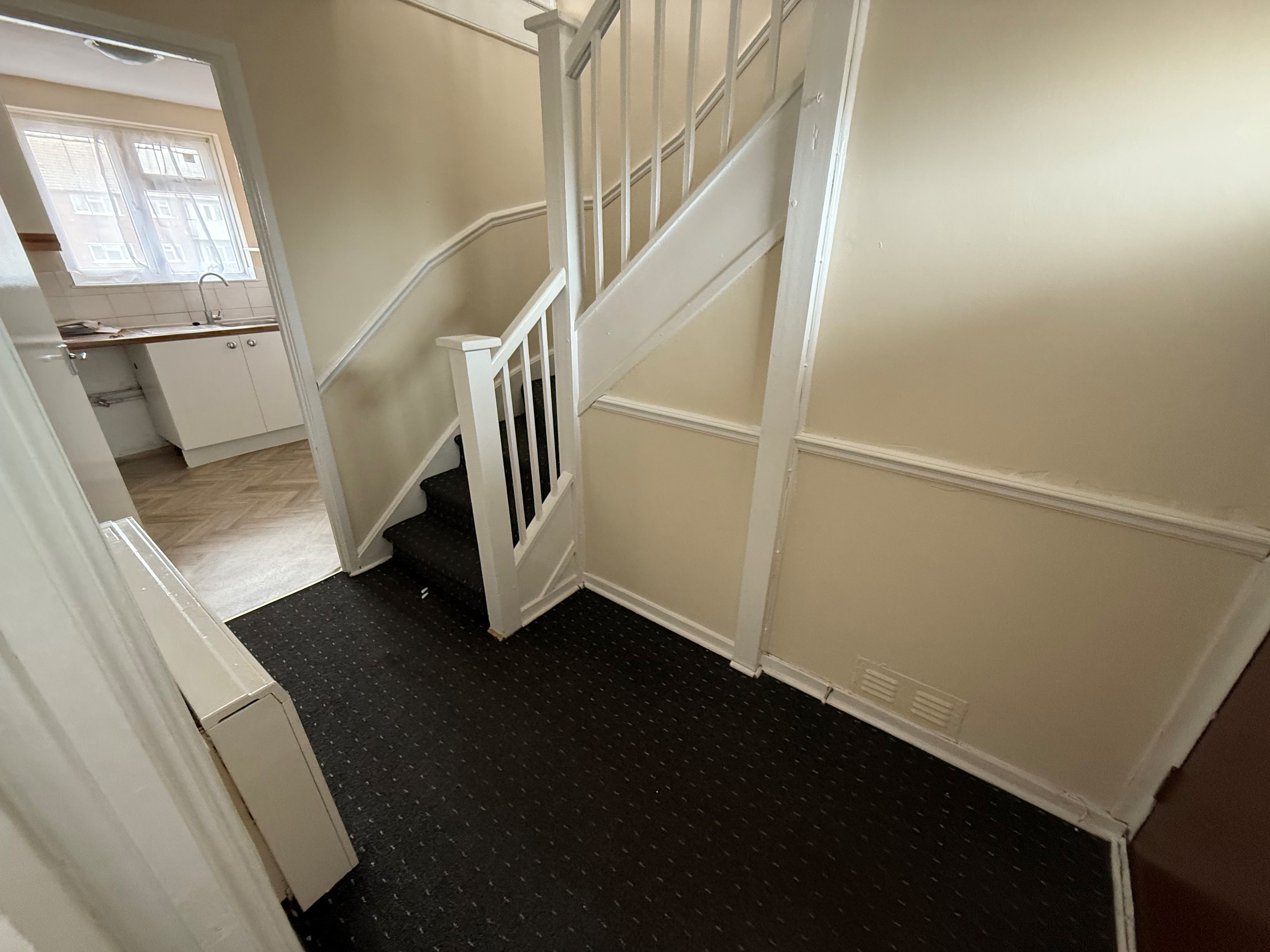 147 Rose Lane, Romford, Essex, RM6 5NR