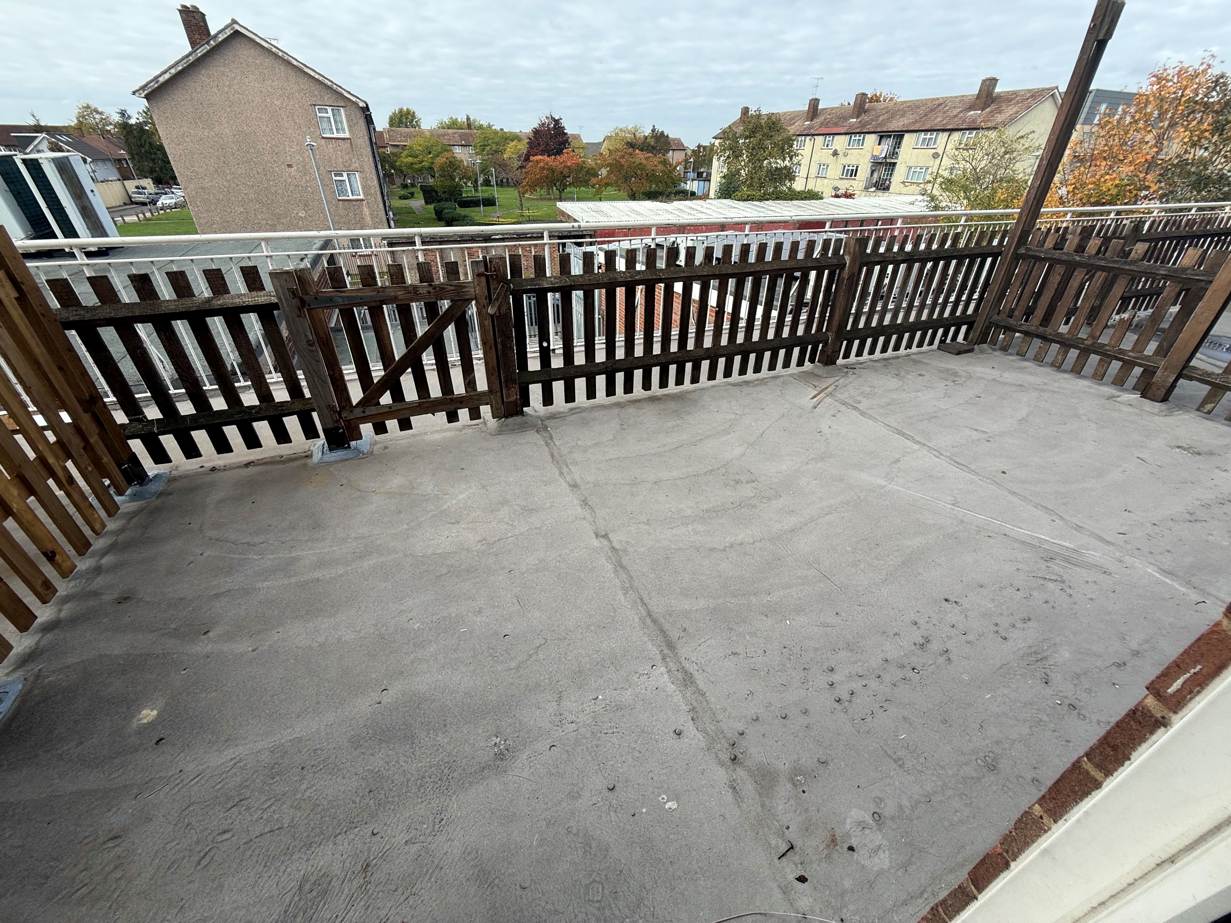 147 Rose Lane, Romford, Essex, RM6 5NR