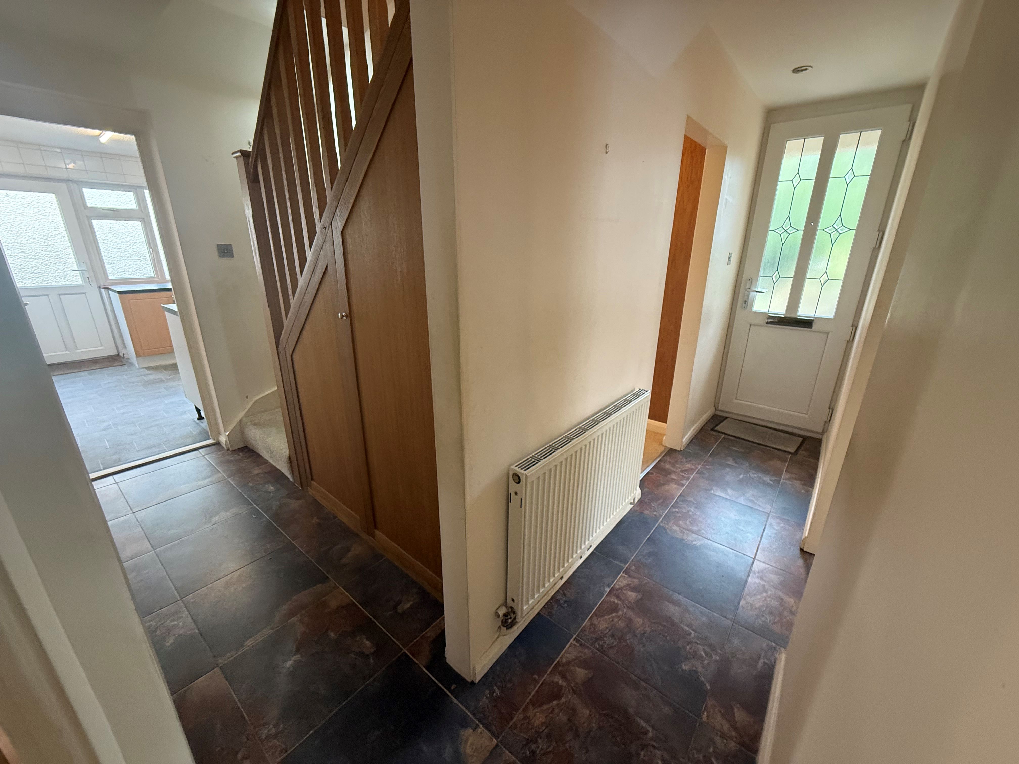 2 Deirdre Avenue, Wickford, Essex, SS12 0AX