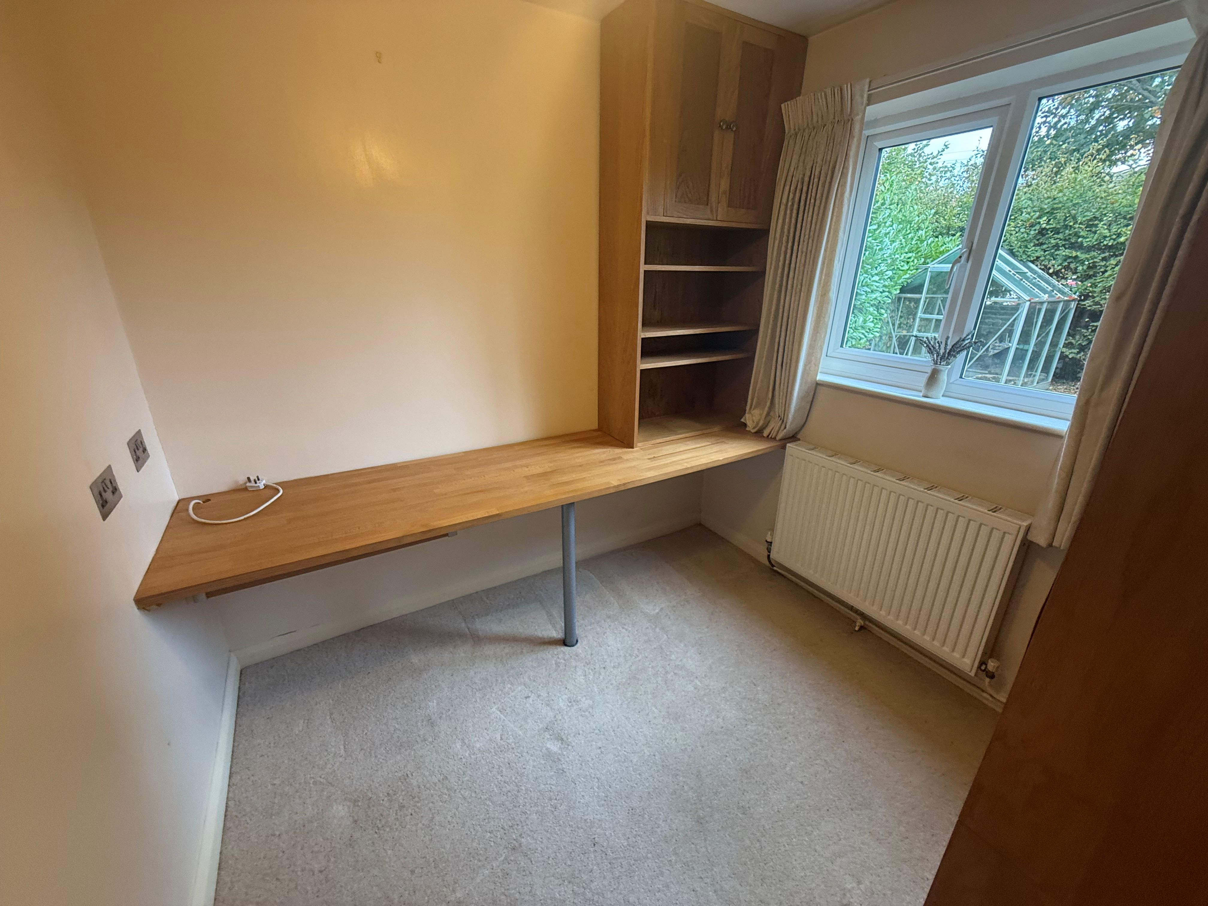 2 Deirdre Avenue, Wickford, Essex, SS12 0AX