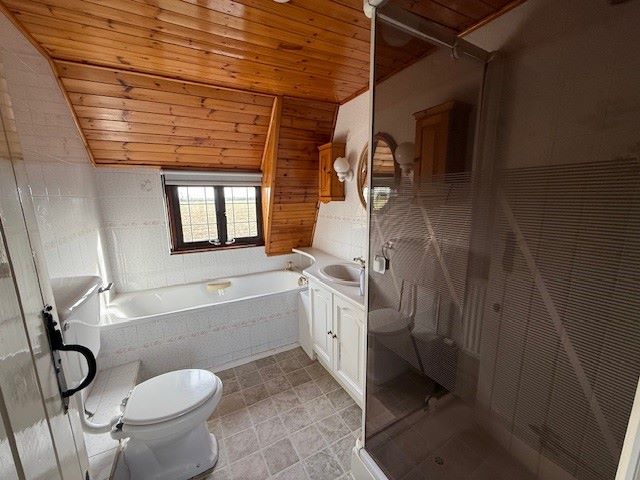 Mayland Hill Cottages, 2 Mayland Hill, Mayland, Chelmsford, Essex, CM3 6DZ