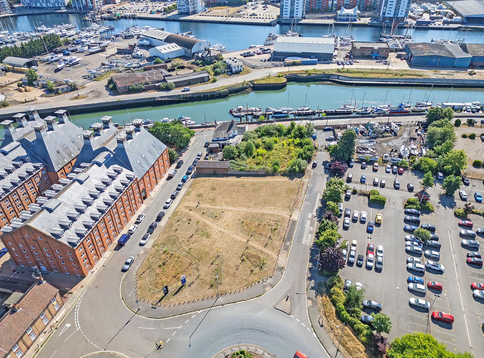 Land north side of, Mather Way, Ipswich, Suffolk, IP2 8HW