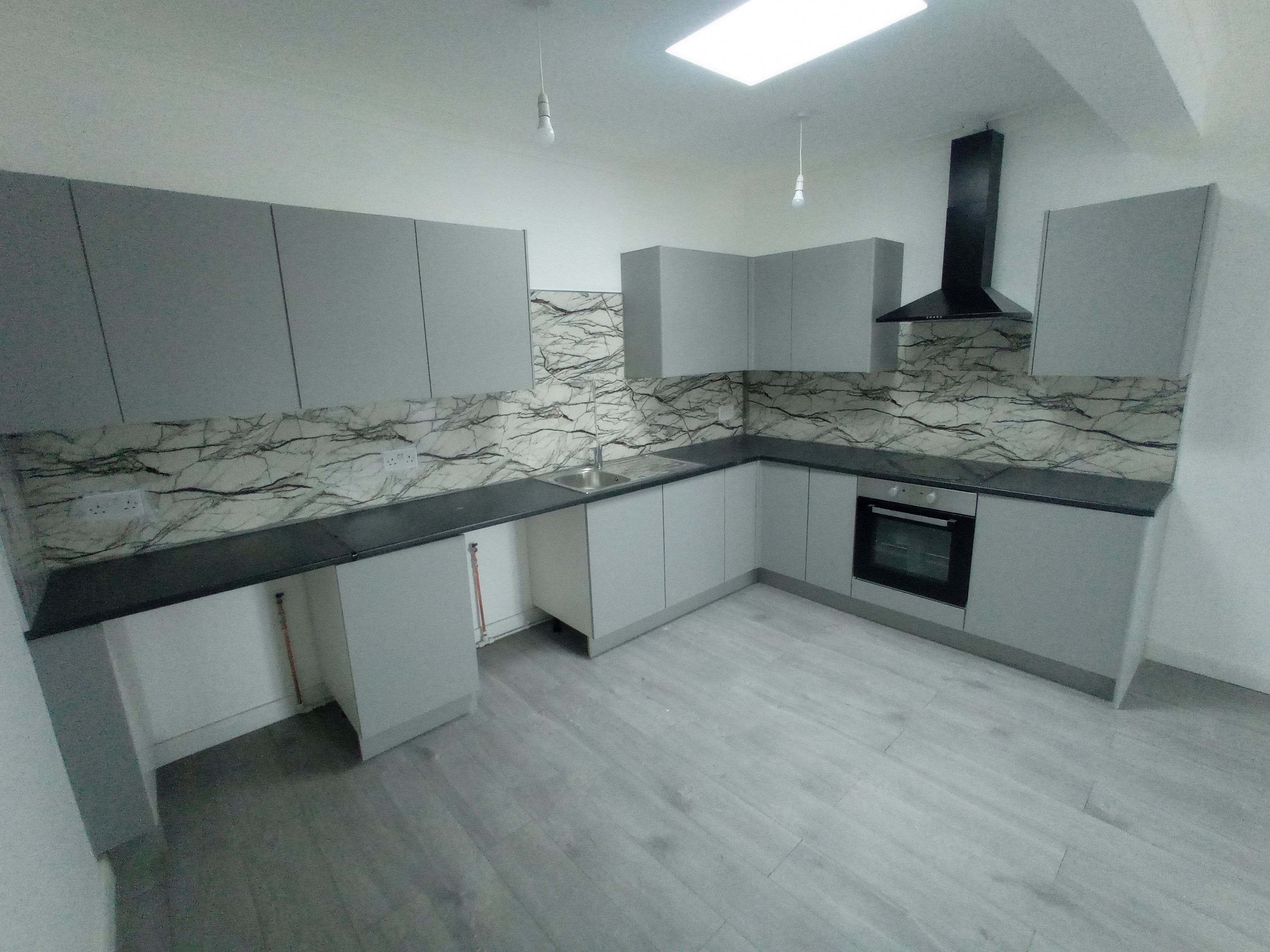 105-107 West Road, Shoeburyness, Essex, SS3 9DT