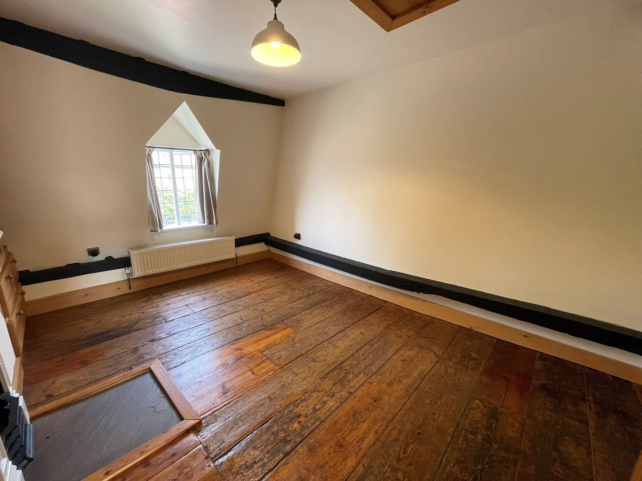 5 Grove Cottages, Newland Street, Witham, Essex, CM8 2BQ