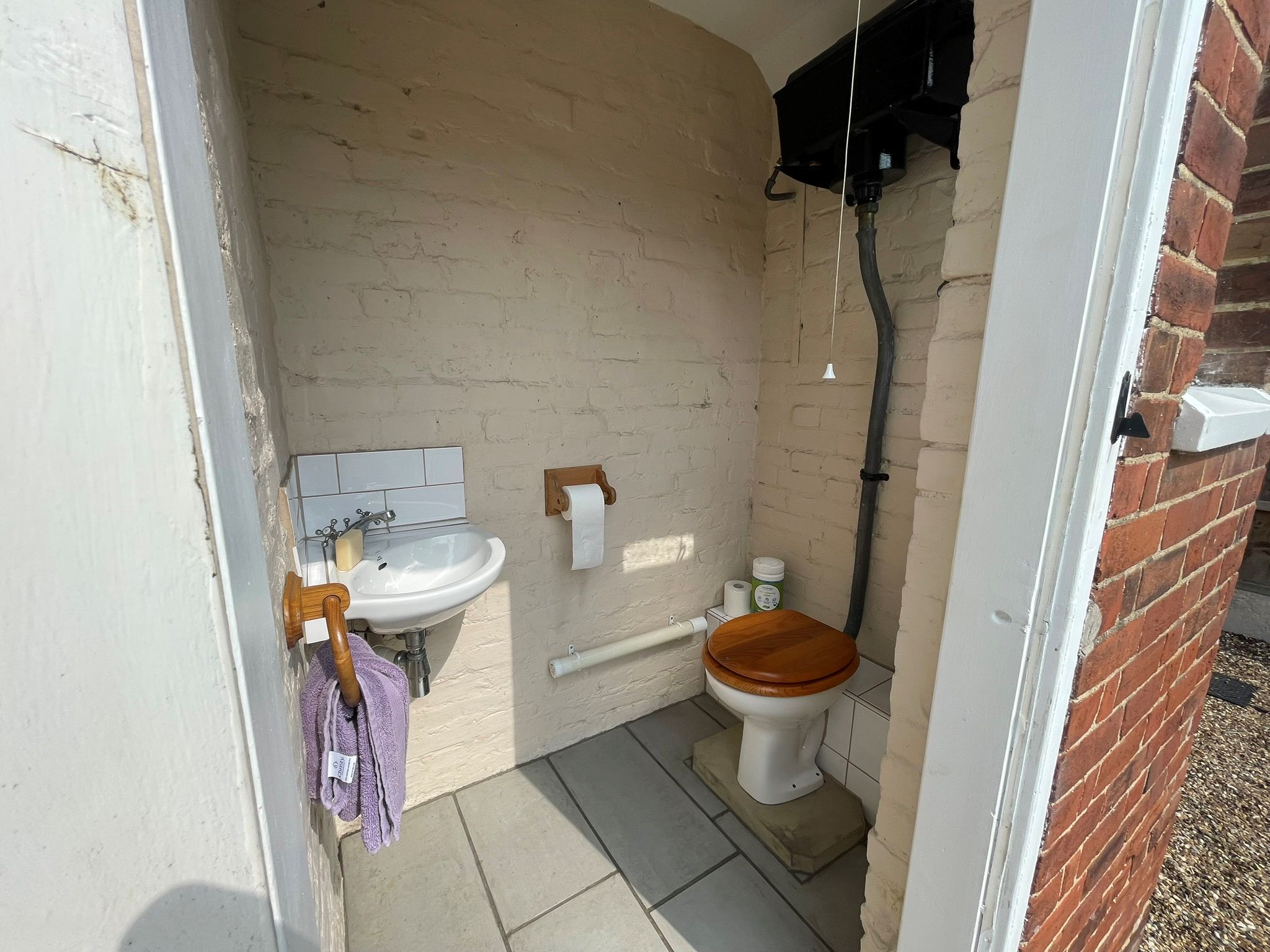 5 Grove Cottages, Newland Street, Witham, Essex, CM8 2BQ