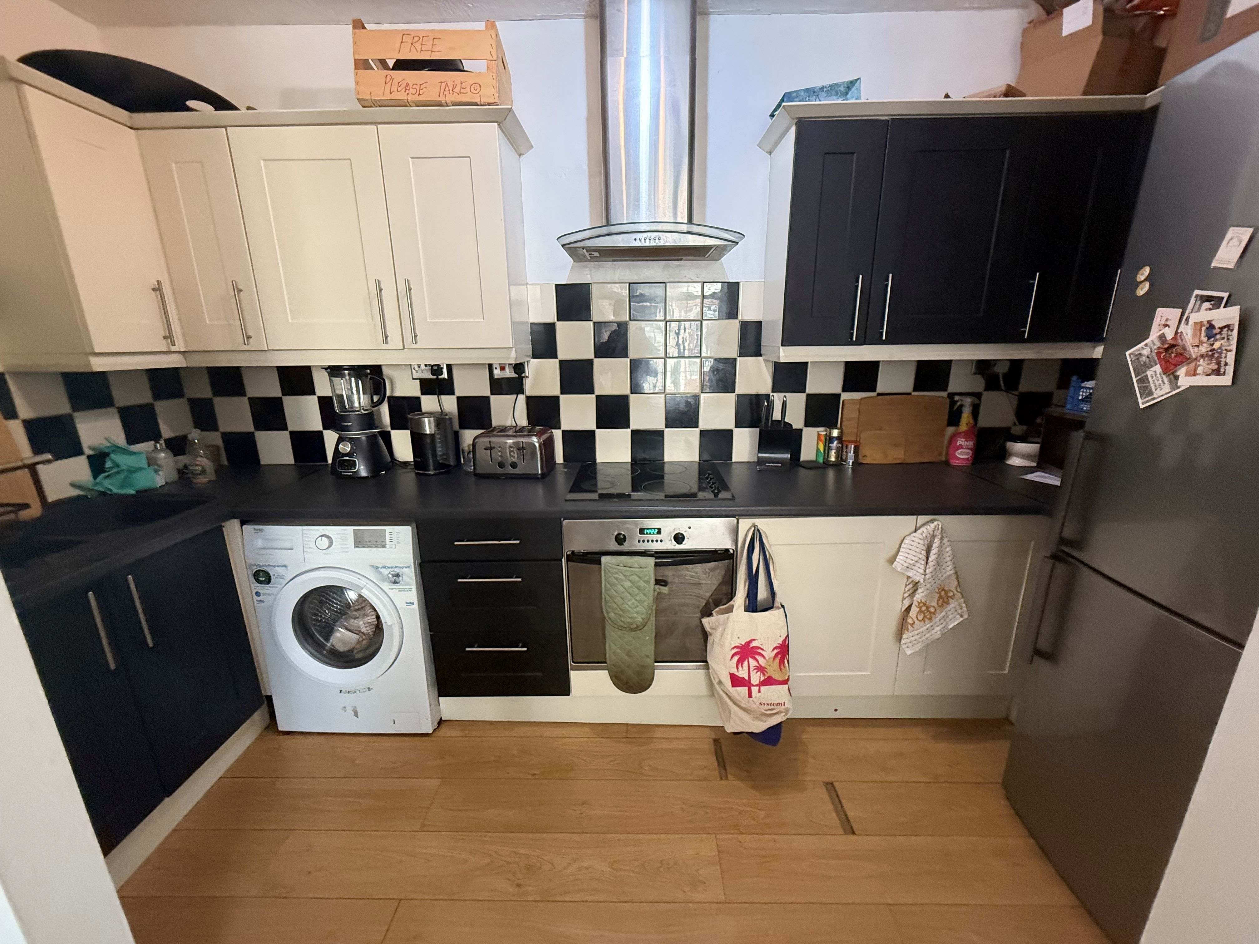 Flat 1, 109 Pall Mall, Leigh-on-Sea, Essex, SS9 1RF