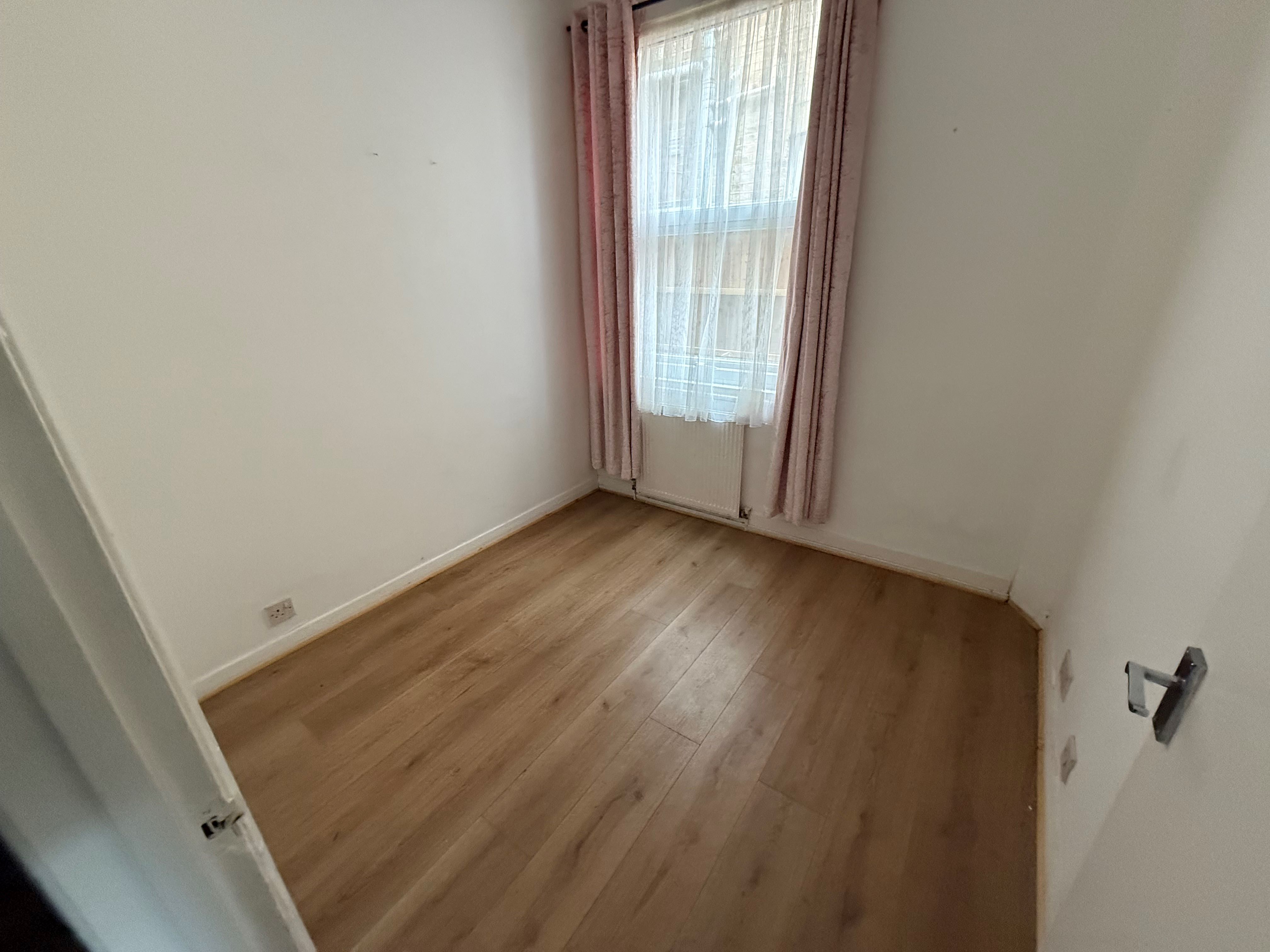 40 Oban Road, Southend-on-Sea, Essex, SS2 4JL