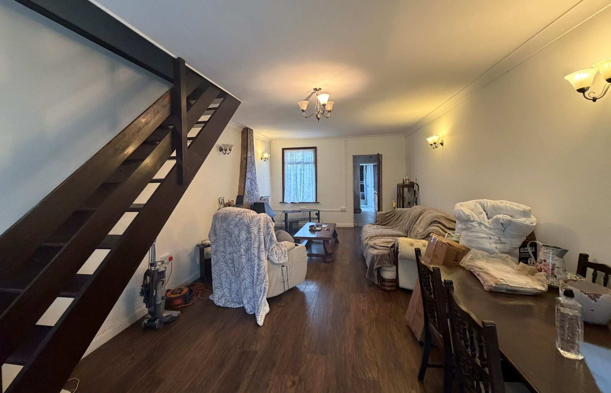 27 Salisbury Avenue, Stanford-le-Hope, Essex, SS17 0DA