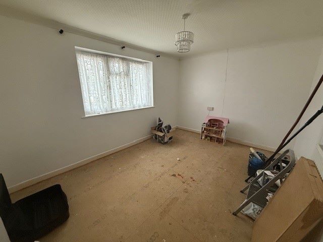 22 Standard Avenue, Jaywick, Clacton-on-Sea, Essex, CO15 2LW