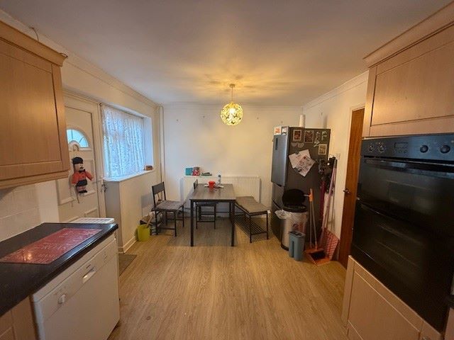 22 Standard Avenue, Jaywick, Clacton-on-Sea, Essex, CO15 2LW