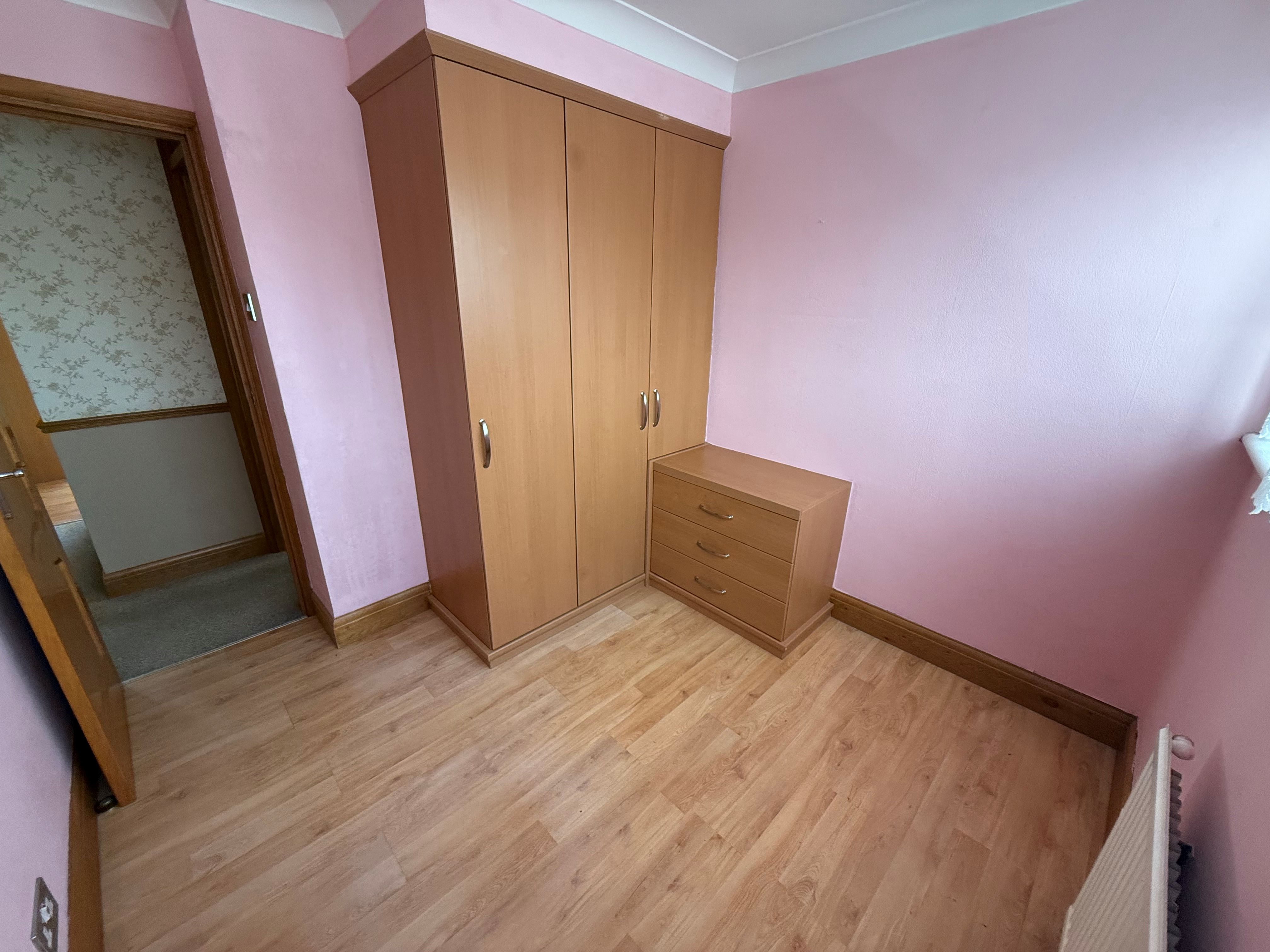 190 Eastwood Road, Rayleigh, Essex, SS6 7LY