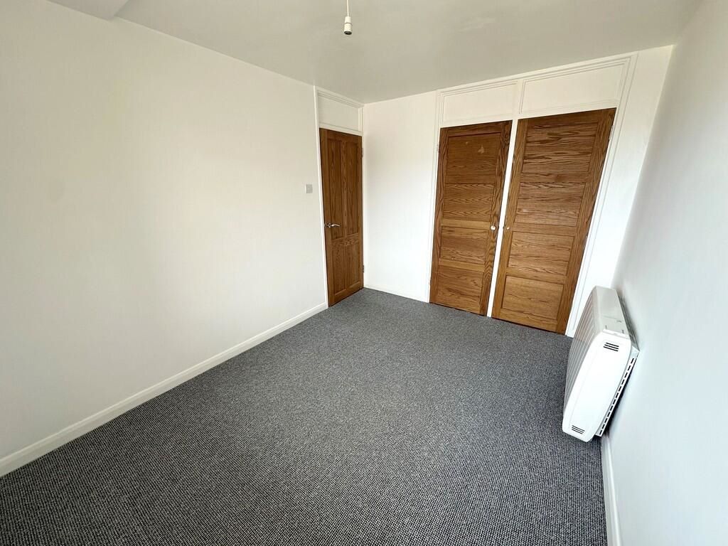 11 Lumsden Road, Southsea, Hampshire, PO4 9LN