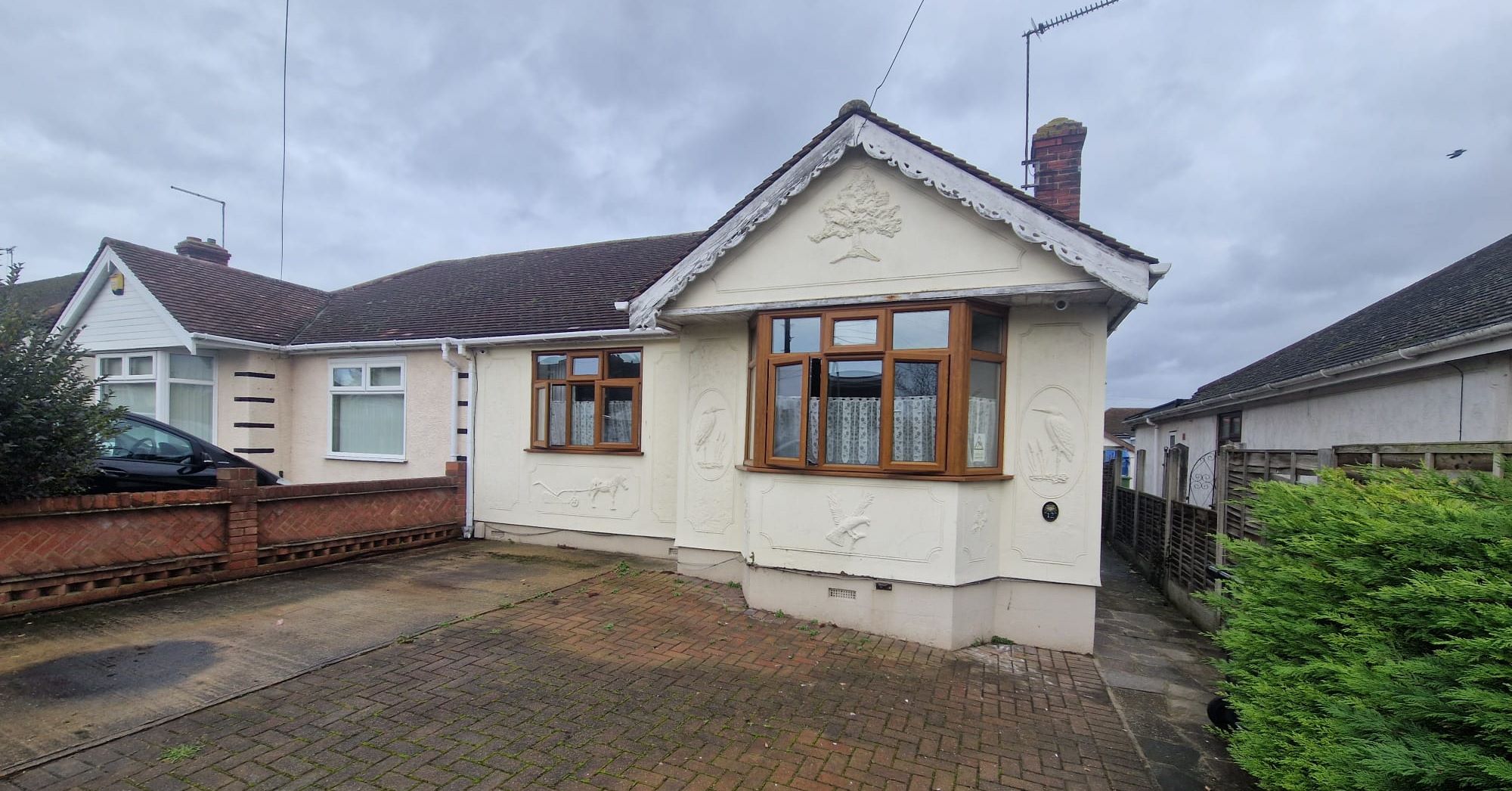 12 Elmtree Road, Basildon, Essex, SS16 4TN