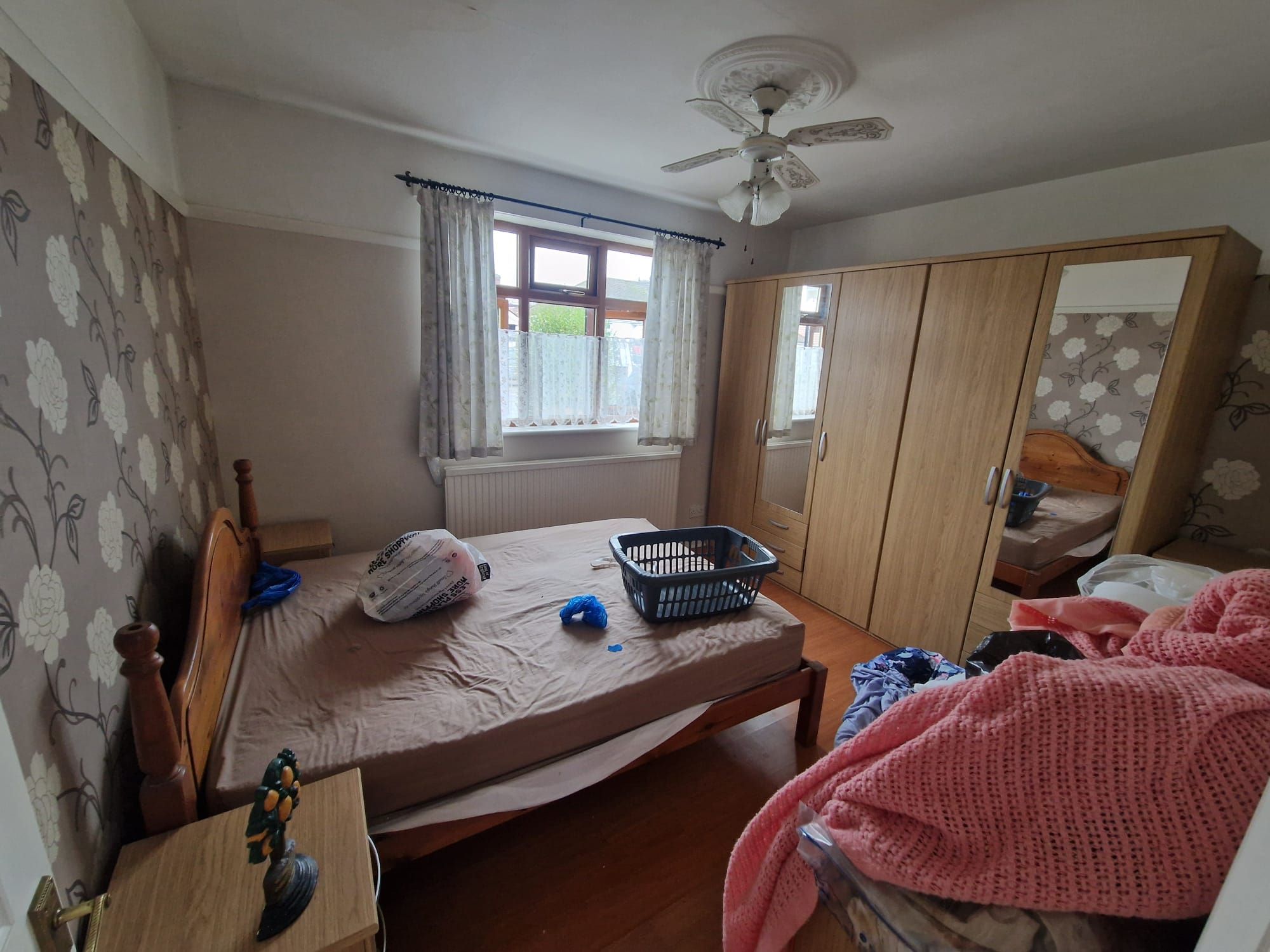 12 Elmtree Road, Basildon, Essex, SS16 4TN