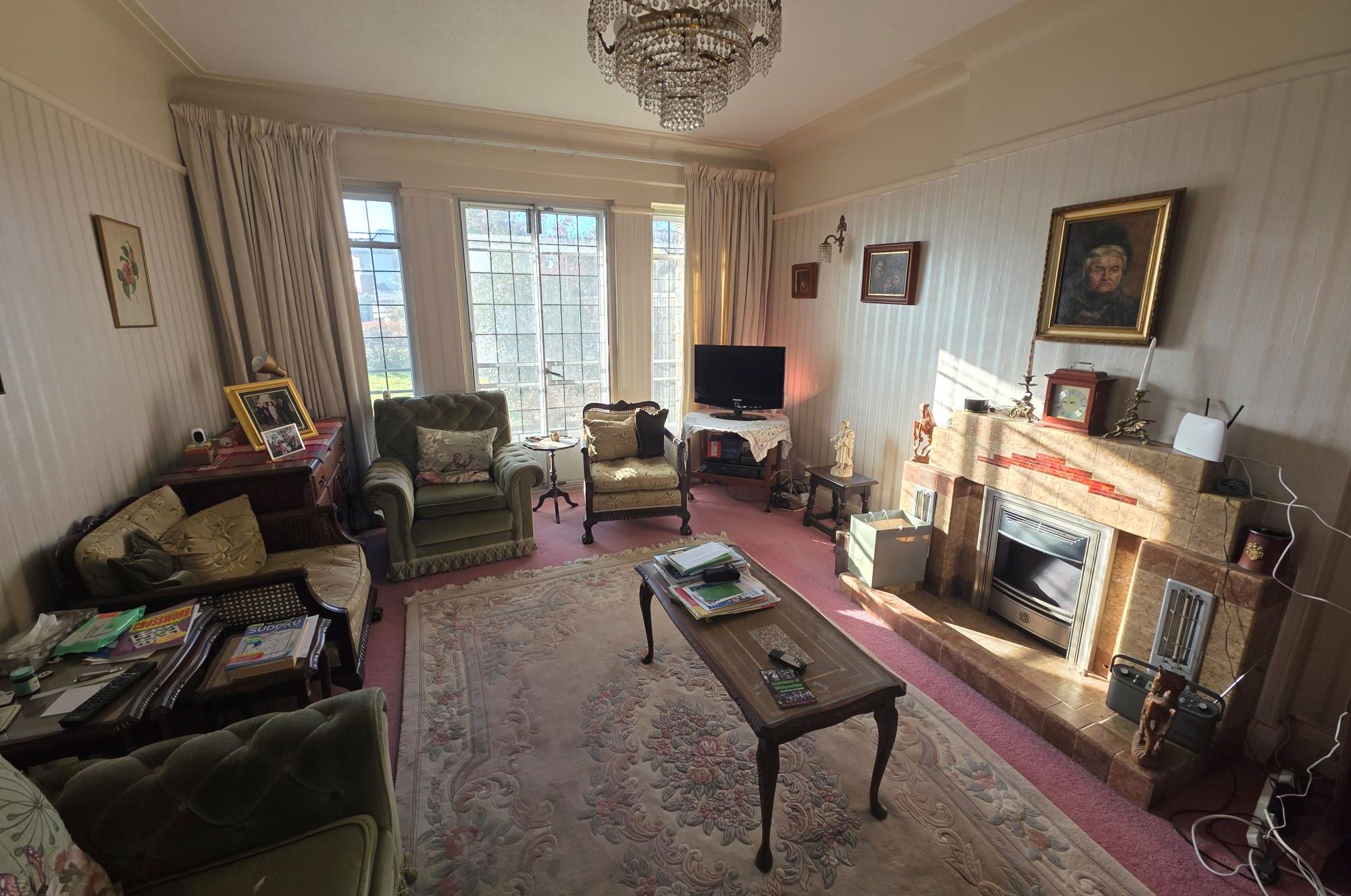 48 Clay Hill, Enfield, EN2 9AW