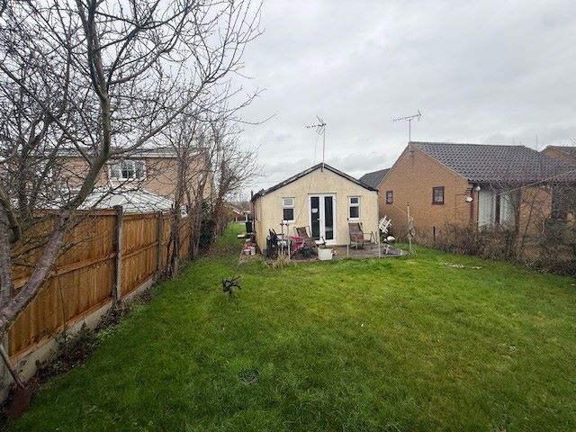 Rose Cottage, 55 Oakmead Road, St. Osyth, Clacton-on-Sea, Essex, CO16 8NW