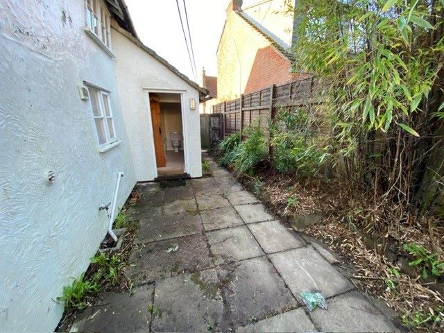 2 Mill House Cottages, High Street, Great Sampford, Essex, CB10 2RG