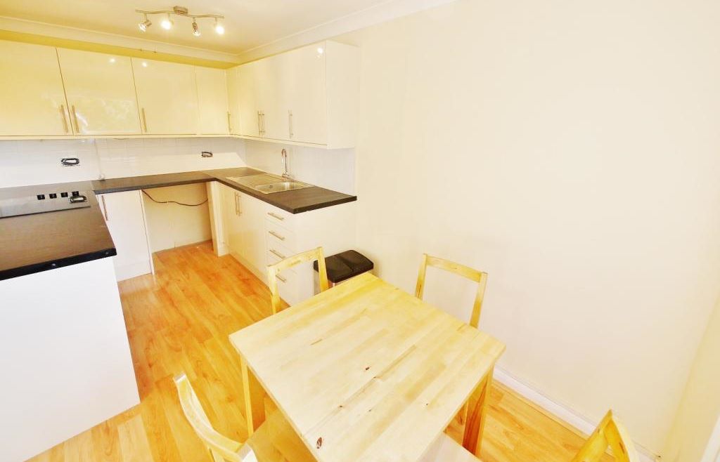 99 Drake House, Sir Francis Way, Brentwood, Essex, CM14 4TG