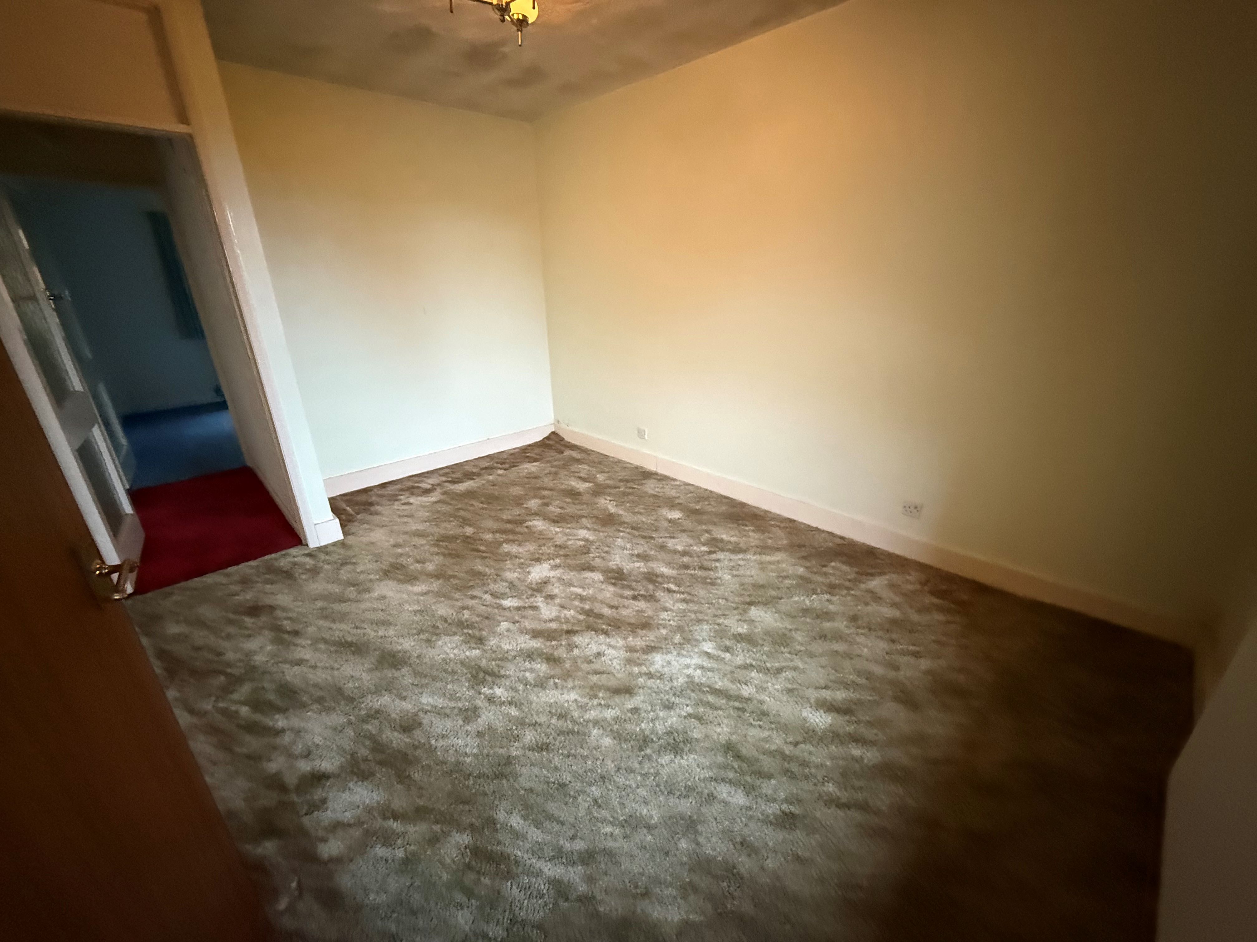 48 Station Crescent, Rayleigh, Essex, SS6 8AU