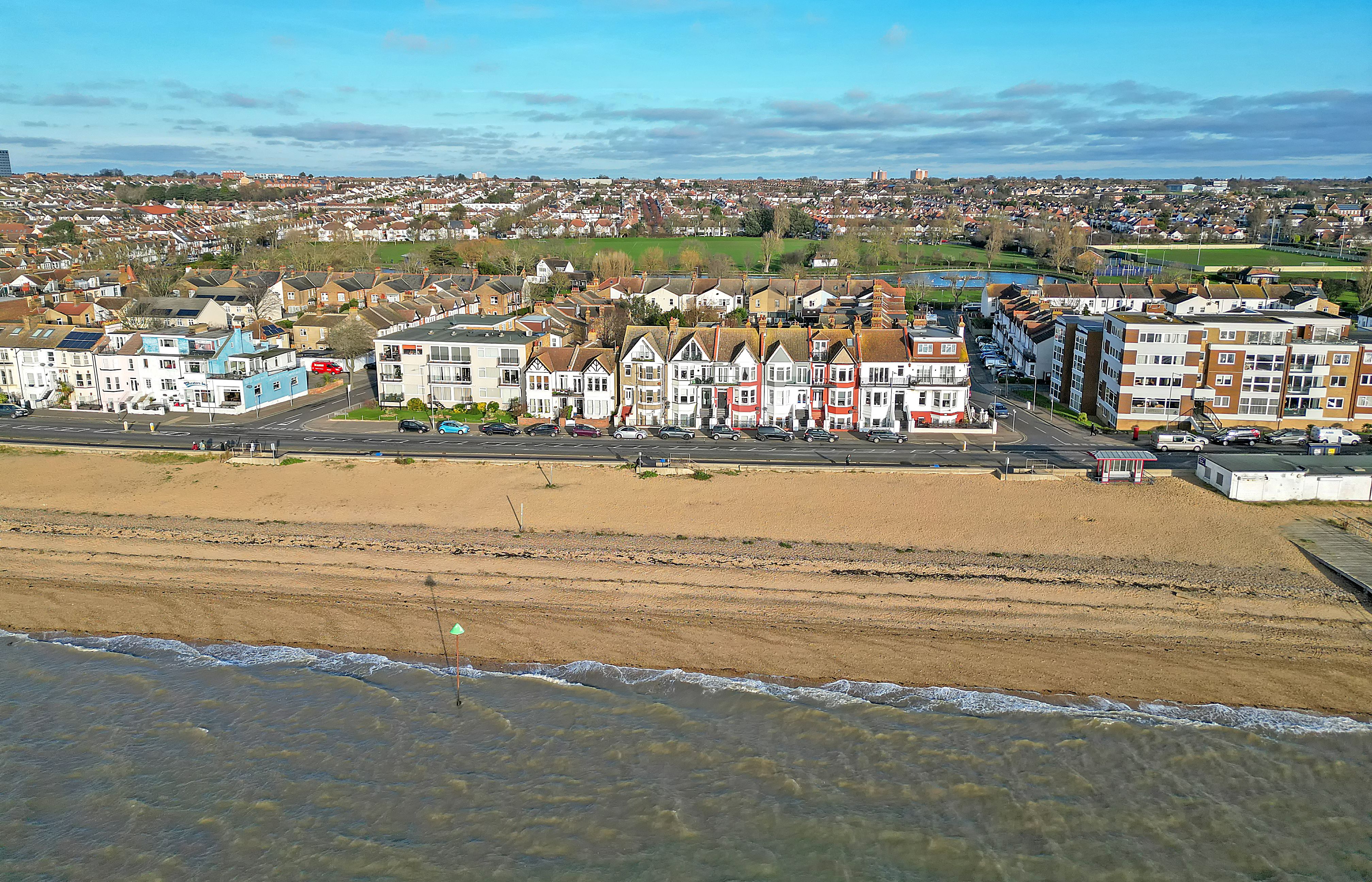 121A Eastern Esplanade, Southend-on-Sea, Essex, SS1 2YH