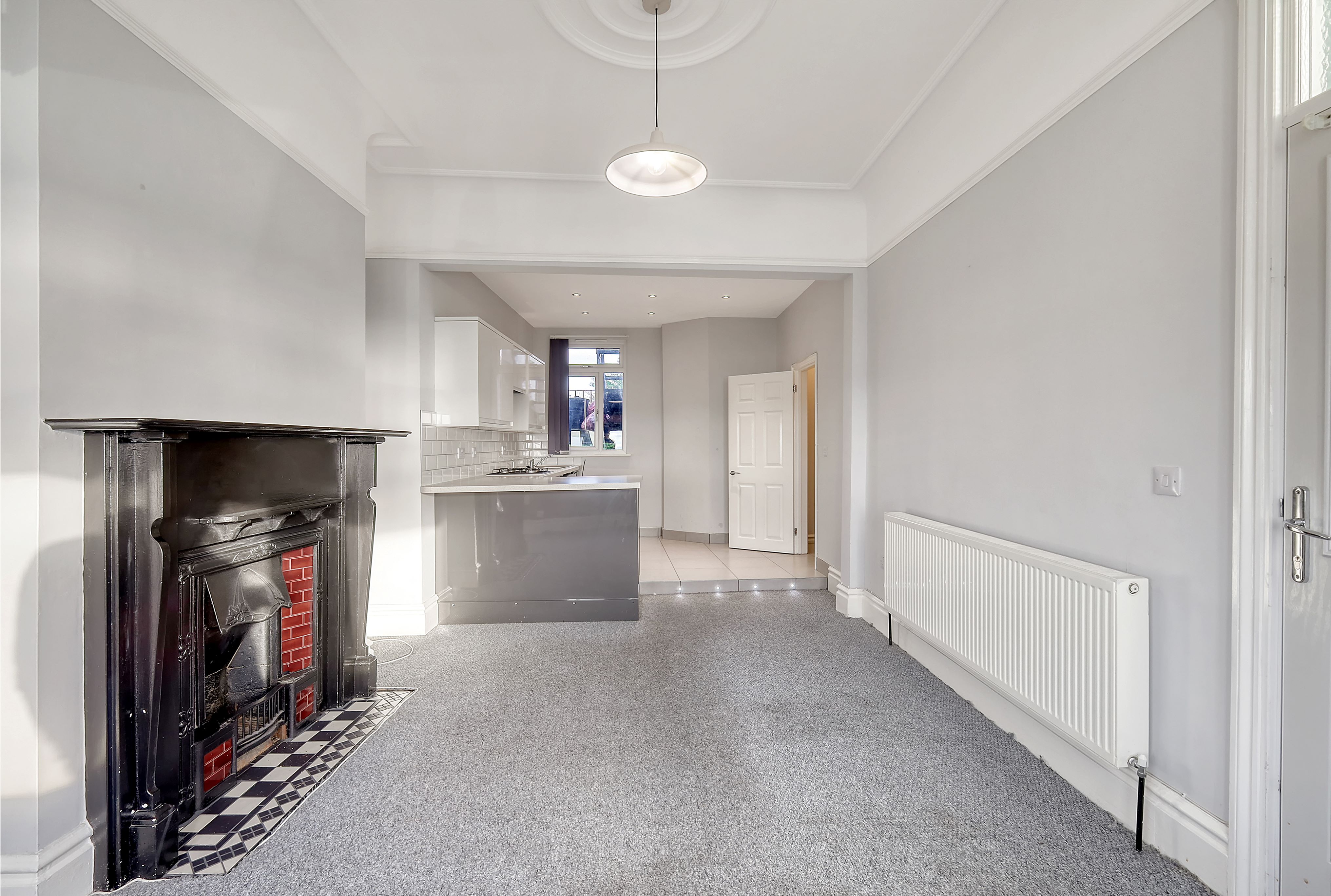 121A Eastern Esplanade, Southend-on-Sea, Essex, SS1 2YH