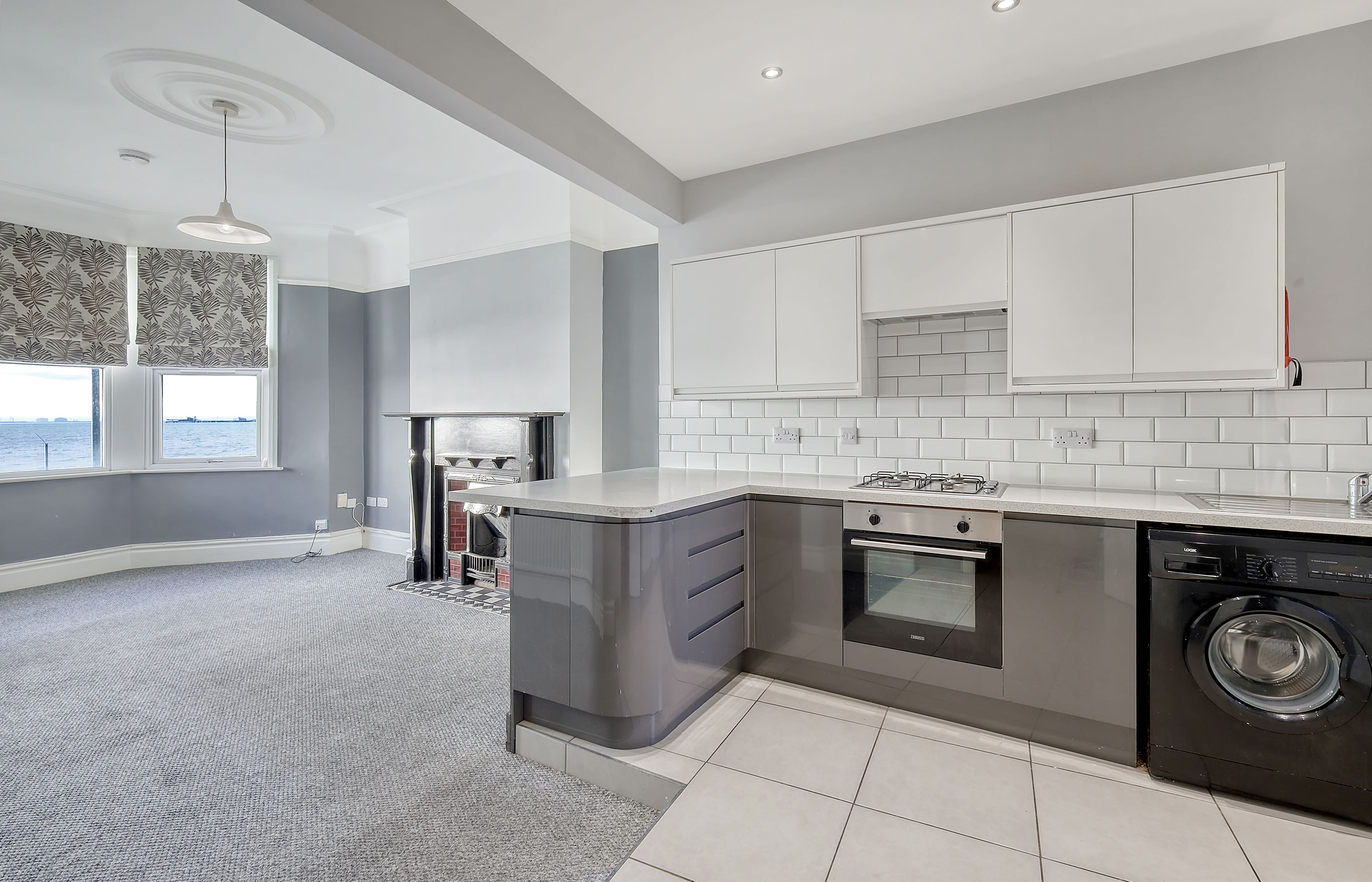 121A Eastern Esplanade, Southend-on-Sea, Essex, SS1 2YH