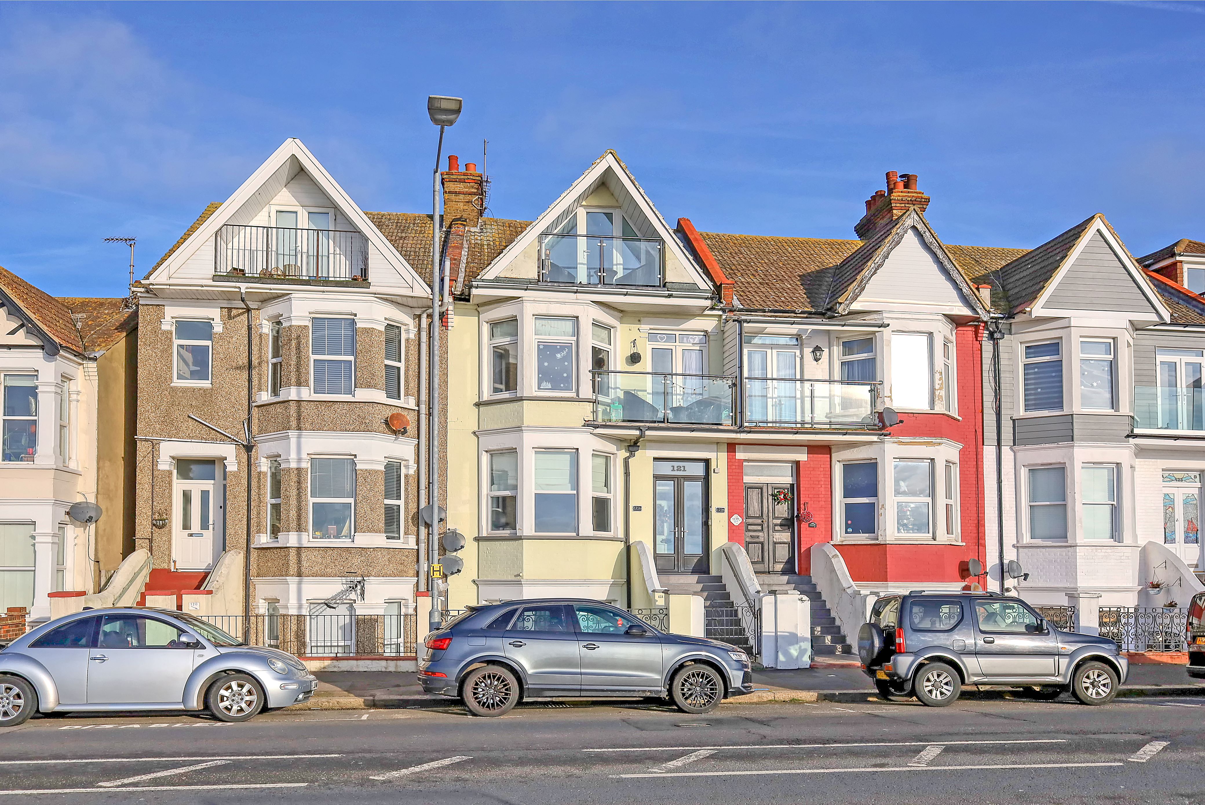 121A Eastern Esplanade, Southend-on-Sea, Essex, SS1 2YH