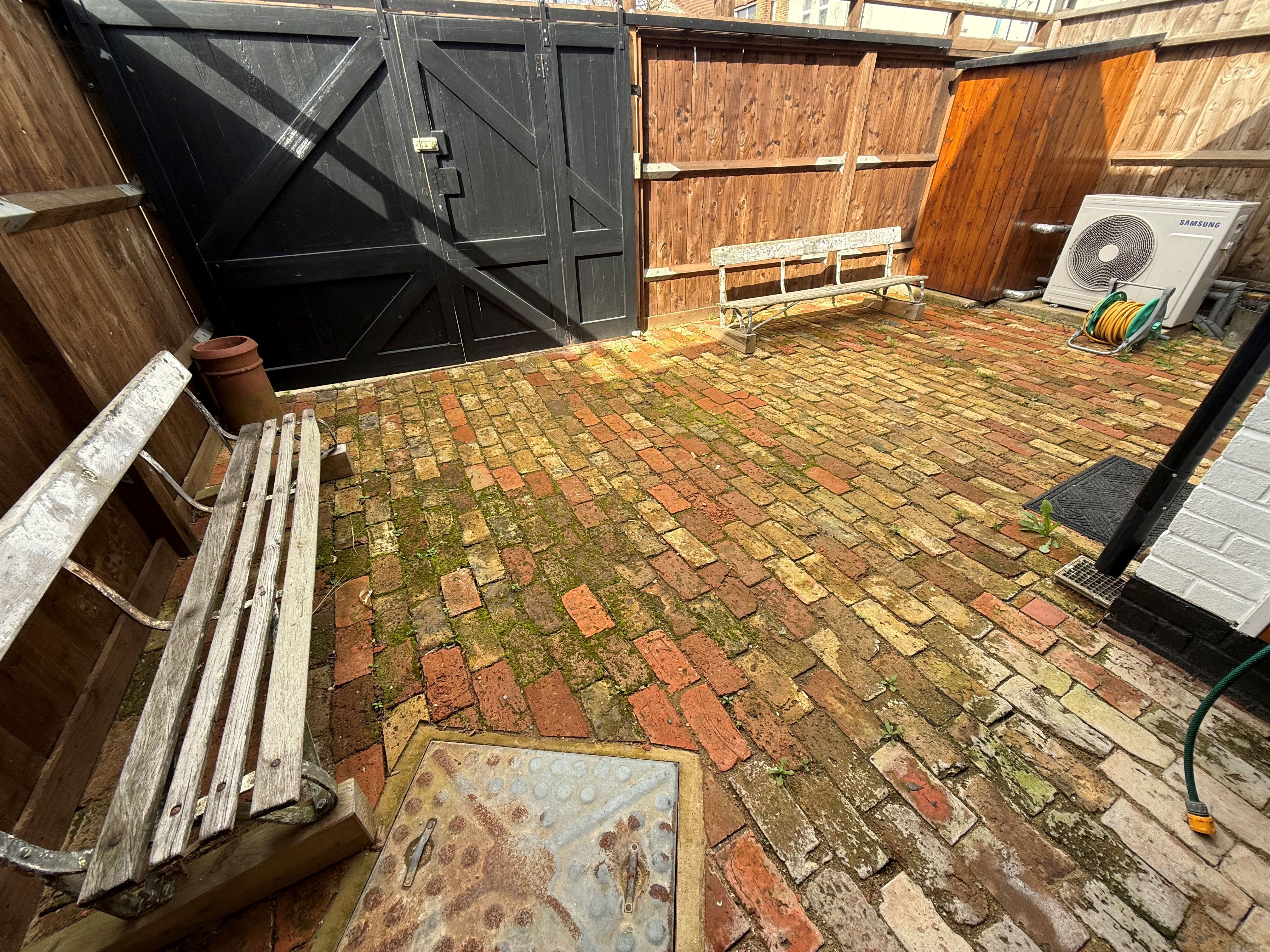 50 Satanita Road, Westcliff on Sea, Essex, SS0 8DE