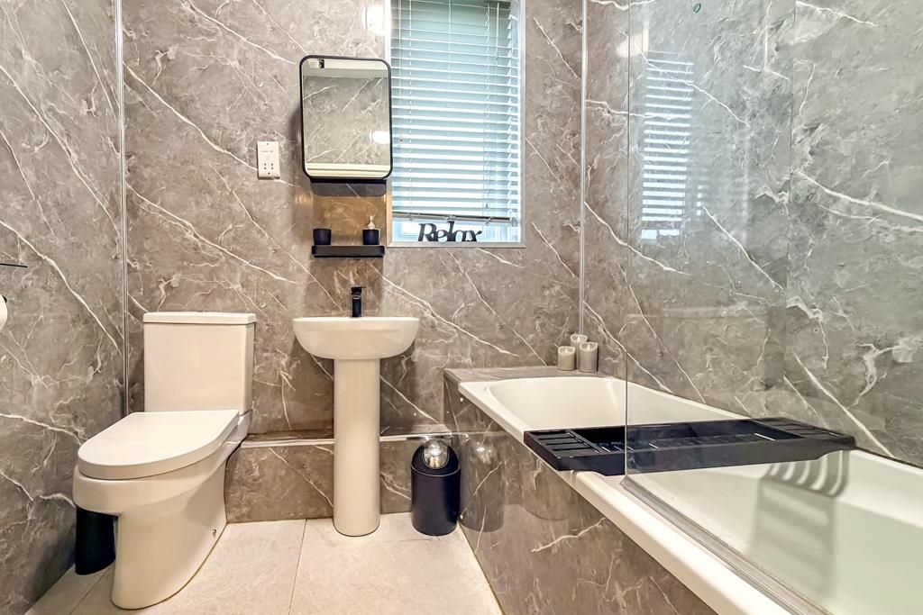 153 Northview Drive, Westcliff-on-Sea, Essex, SS0 9ND