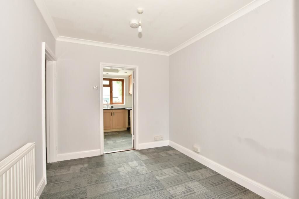 1 Grimston Road, Basildon, Essex, SS14 3NG