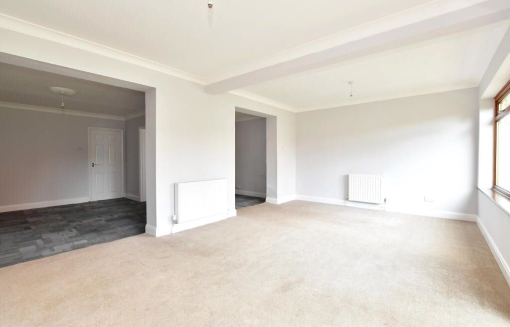 1 Grimston Road, Basildon, Essex, SS14 3NG