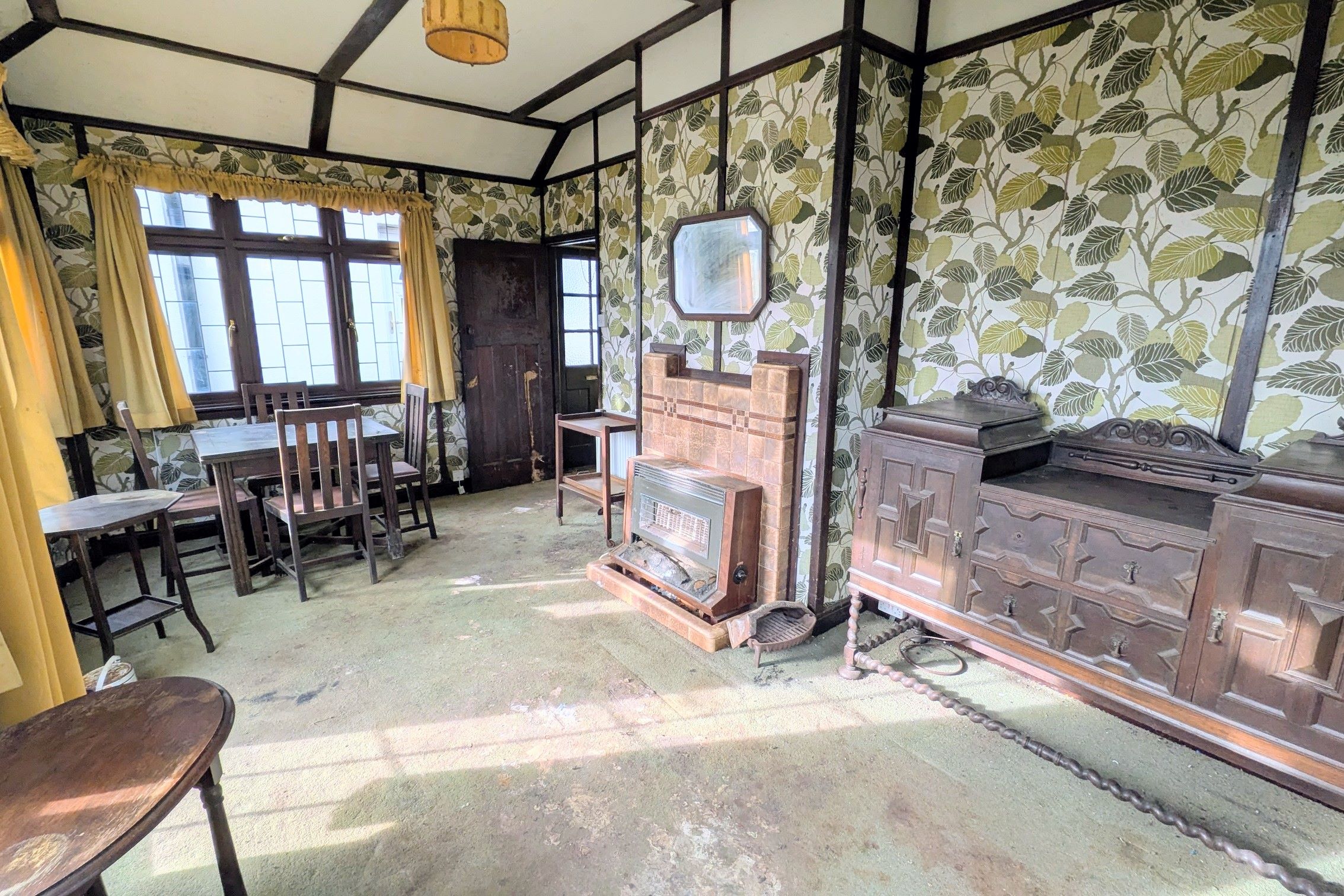 133 Meadow Way, Jaywick, Clacton-on-Sea, Essex, CO15 2HA