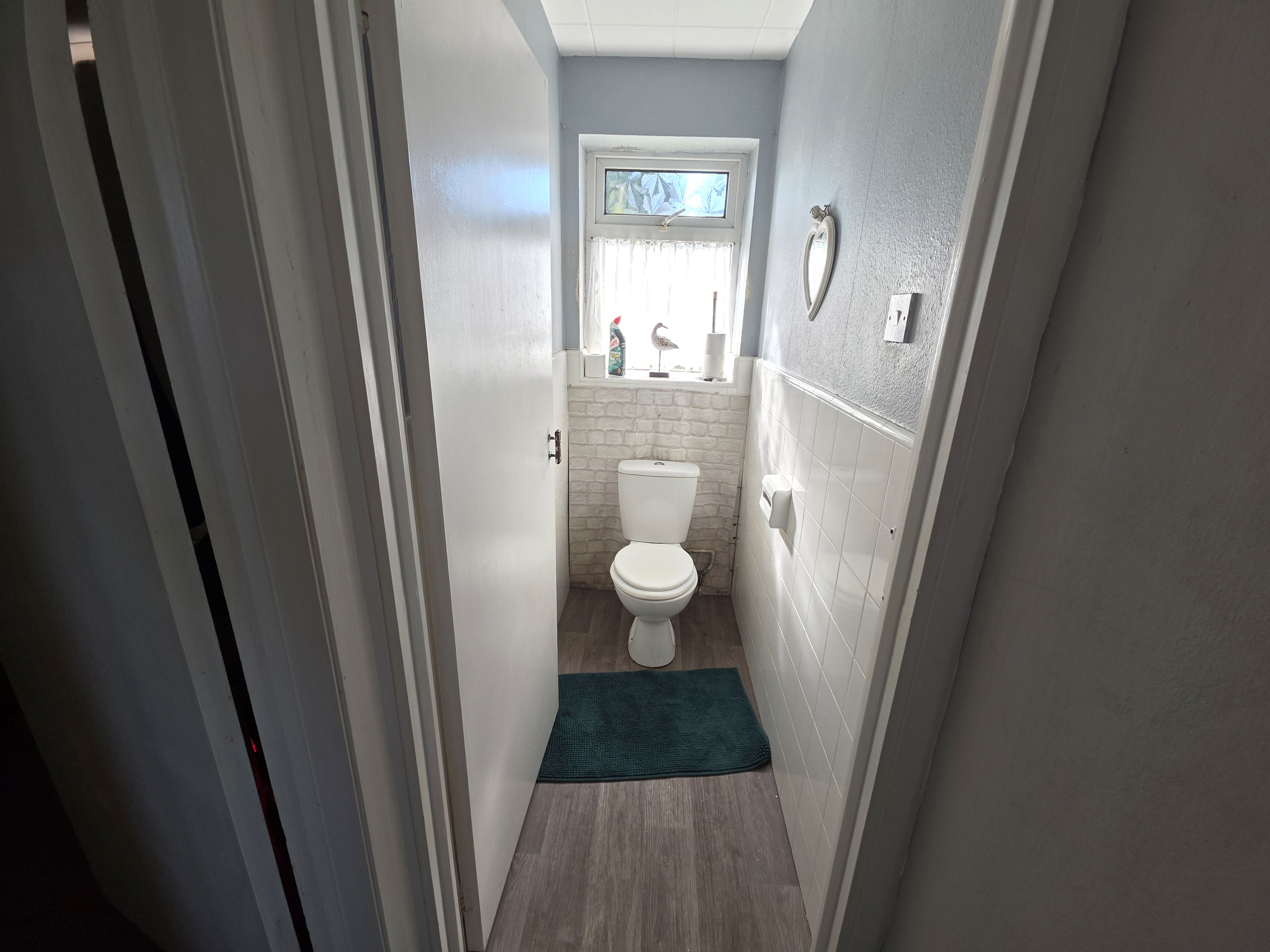 11 Dyke Crescent, Canvey Island, Essex, SS8 0QF