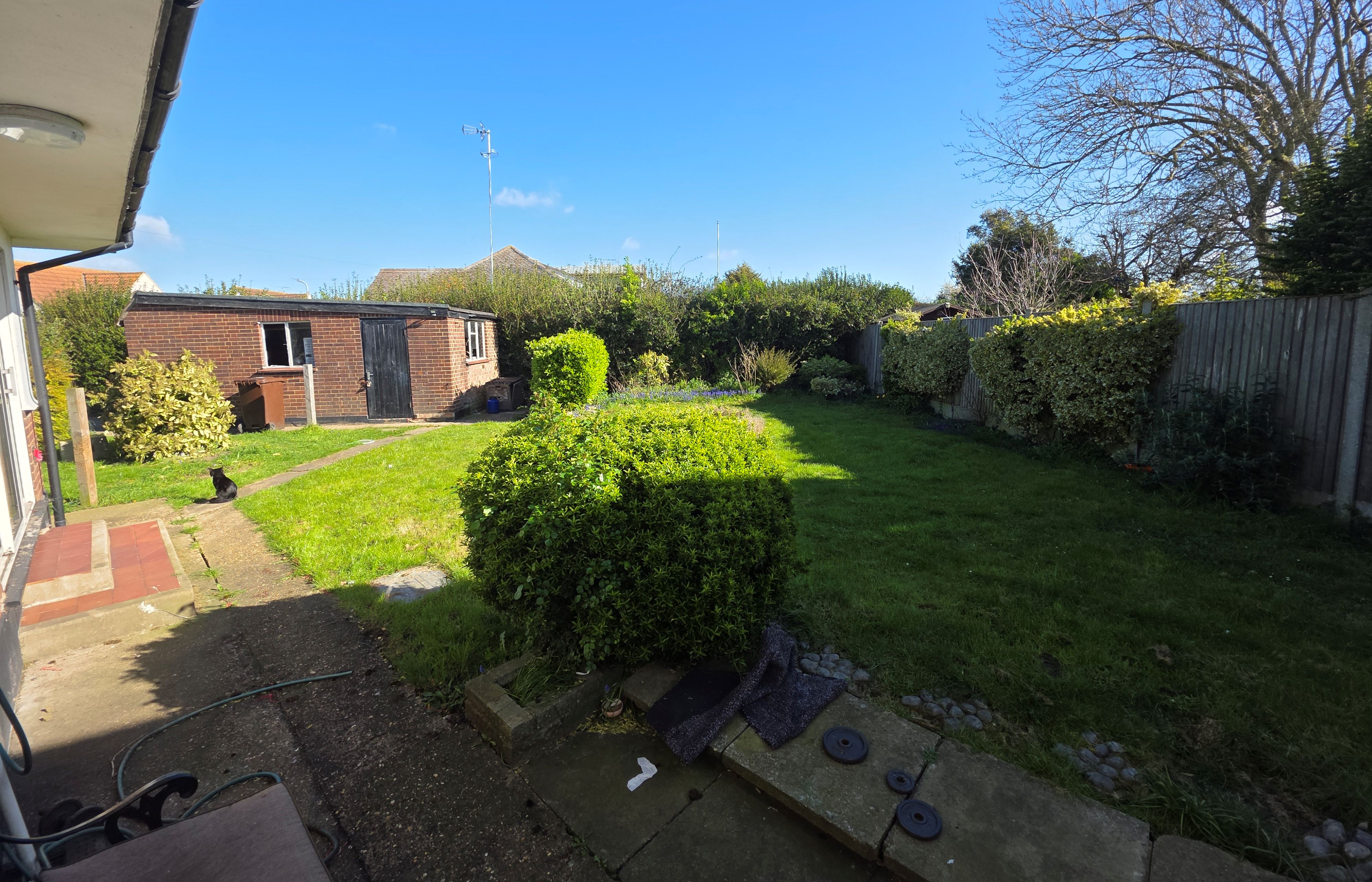 11 Dyke Crescent, Canvey Island, Essex, SS8 0QF