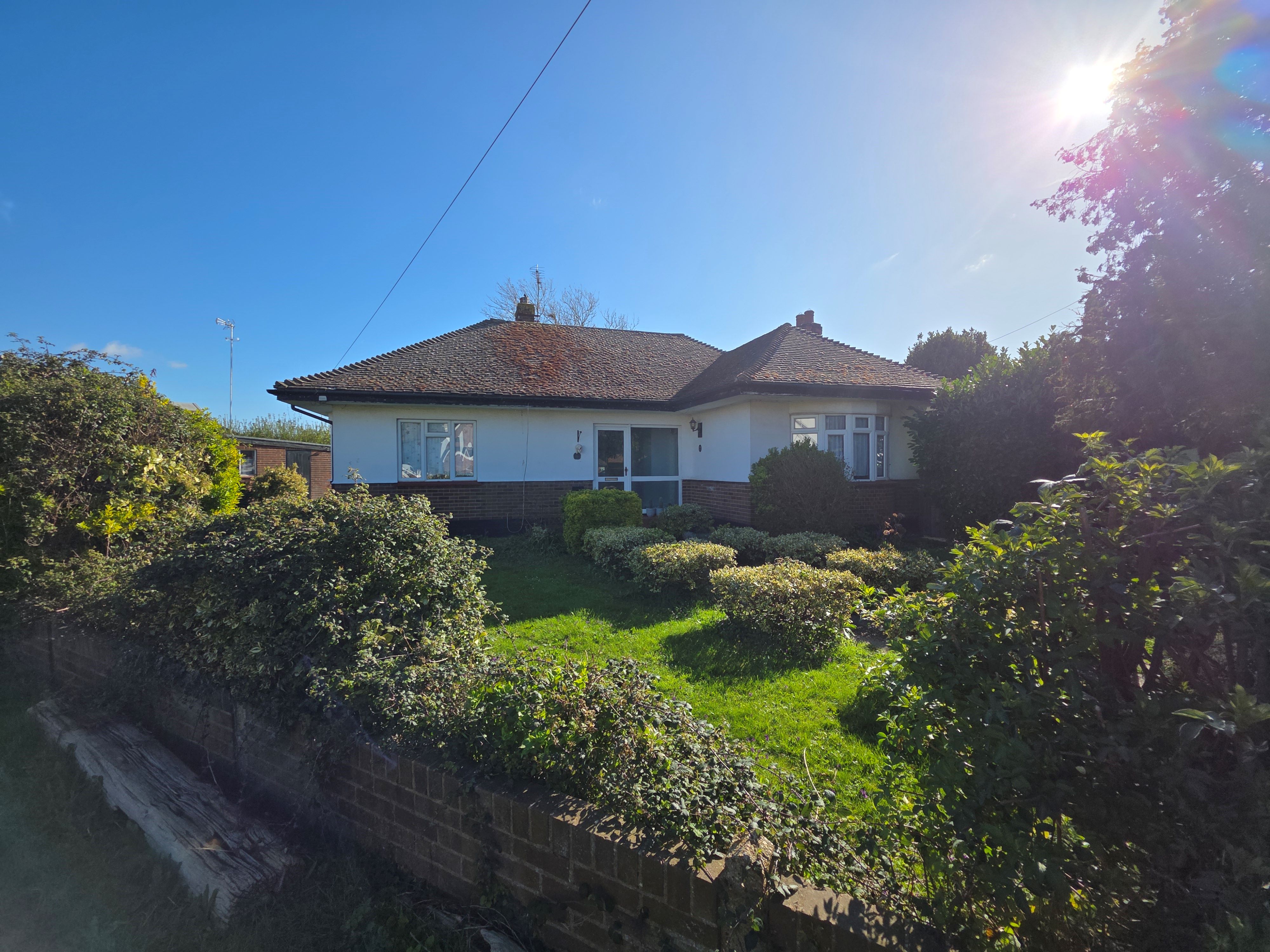 11 Dyke Crescent, Canvey Island, Essex, SS8 0QF