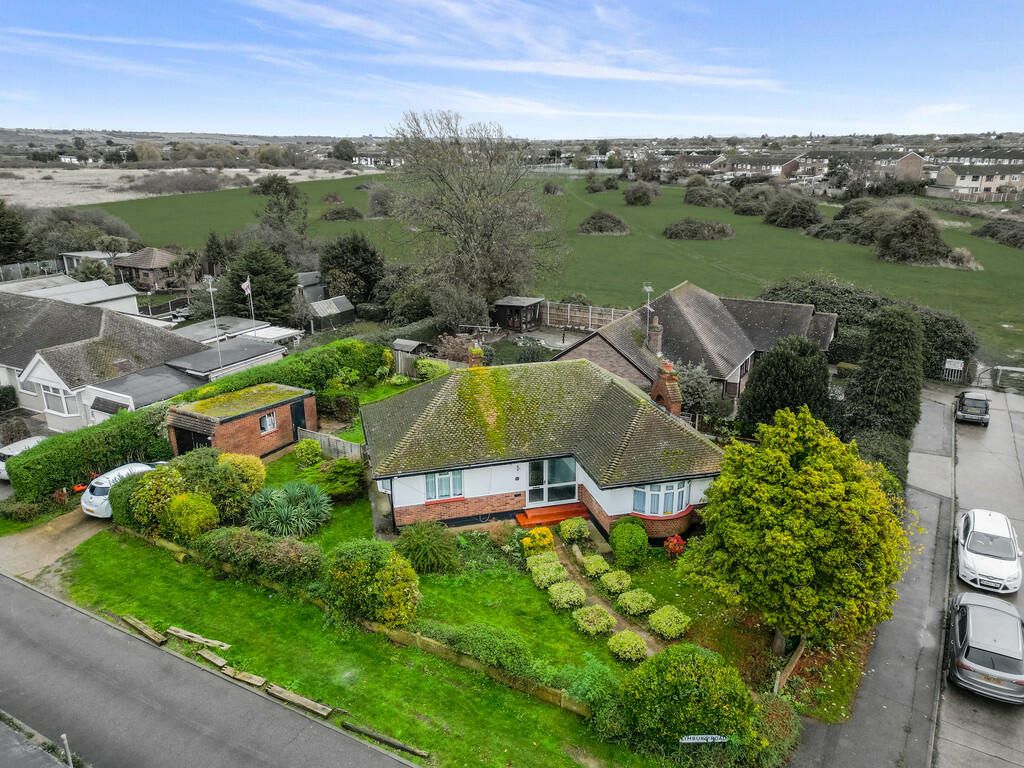 11 Dyke Crescent, Canvey Island, Essex, SS8 0QF