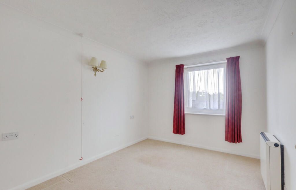 Flat 24 Burges Court, Station Road, Southend-on-Sea, Essex, SS1 3EP