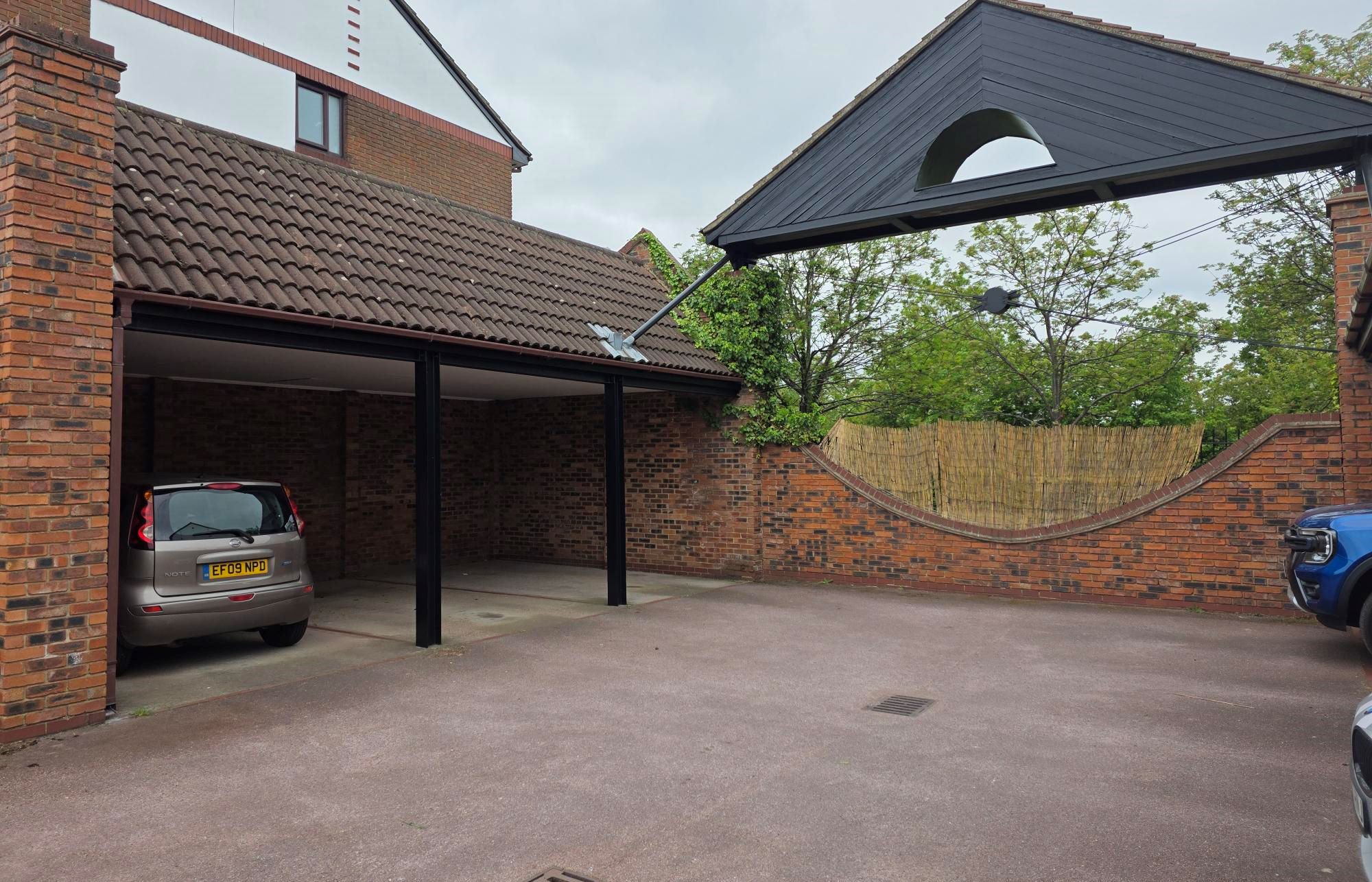 19 Armada Court, Chafford Hundred, Grays, Essex, RM16 6QU
