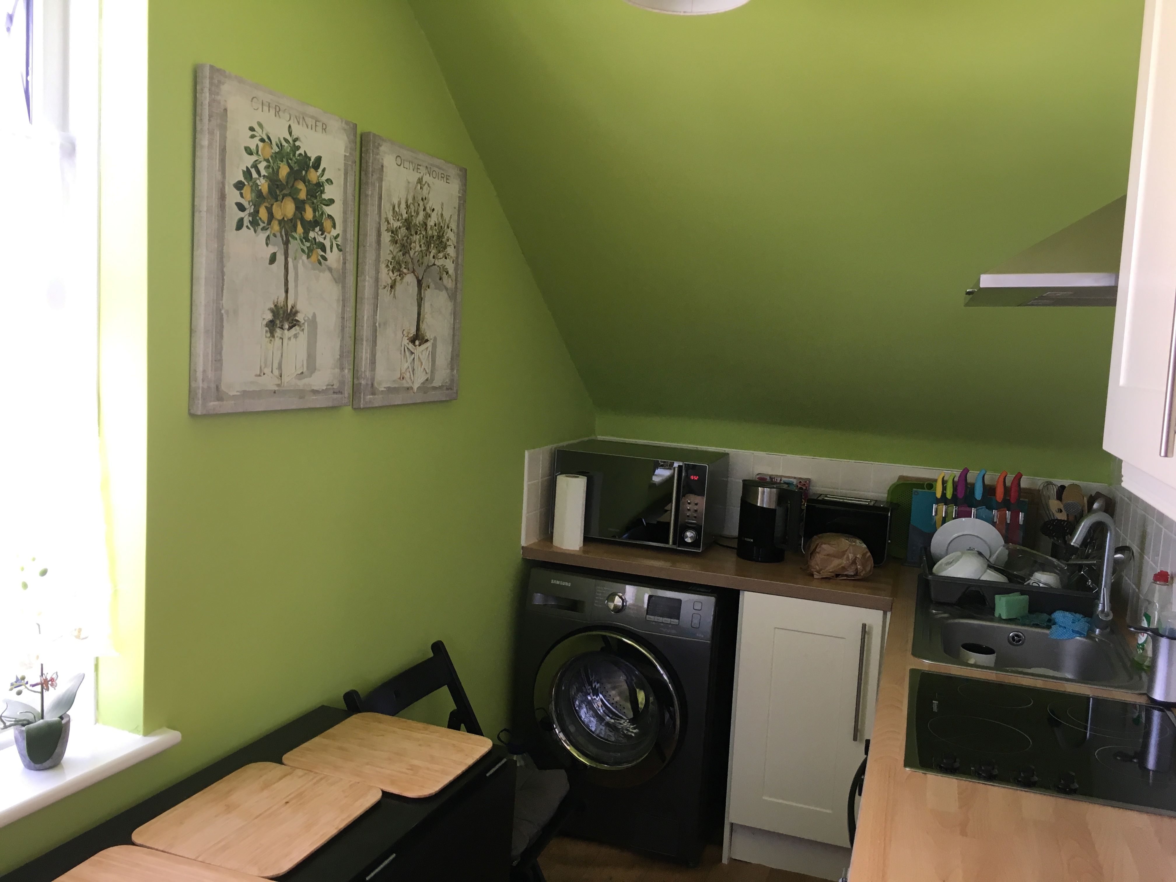 Flat 3, 459 Westborough Road, Westcliff on Sea, Essex, SS0 9TJ