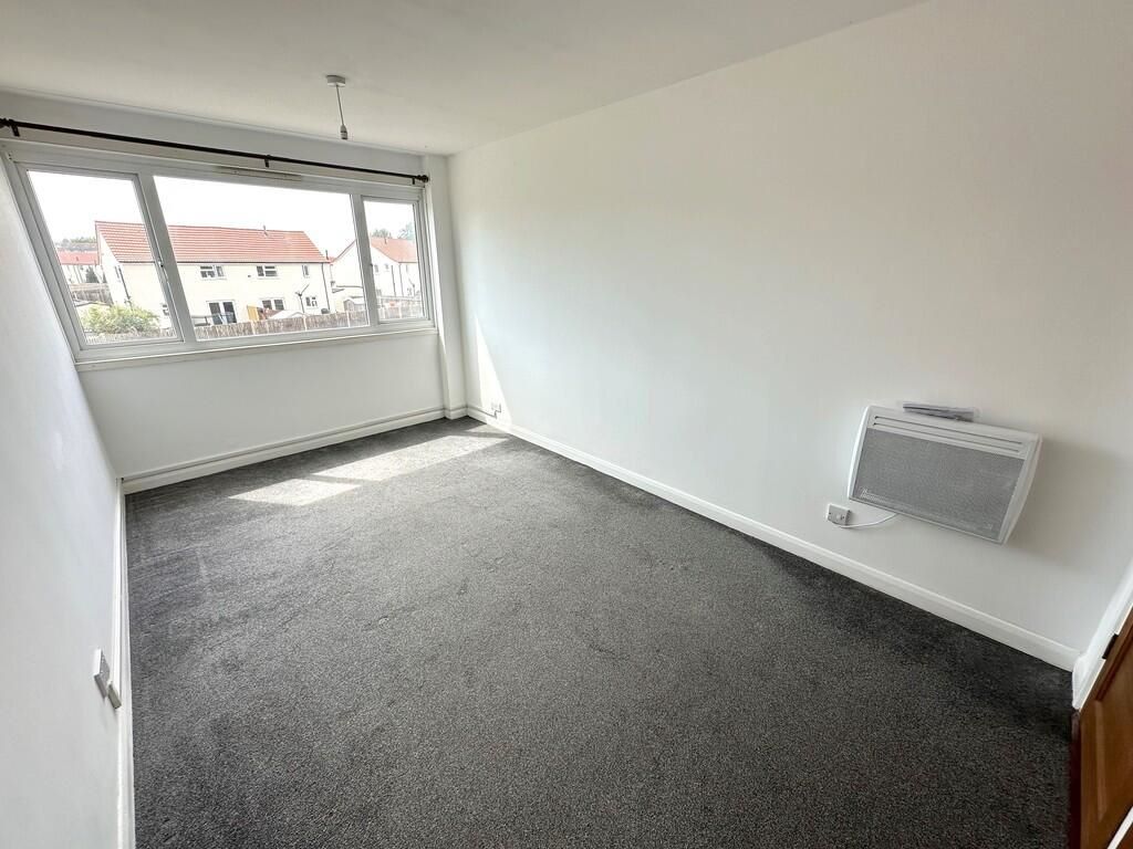 11 Lumsden Road, Southsea, Hampshire, PO4 9LN