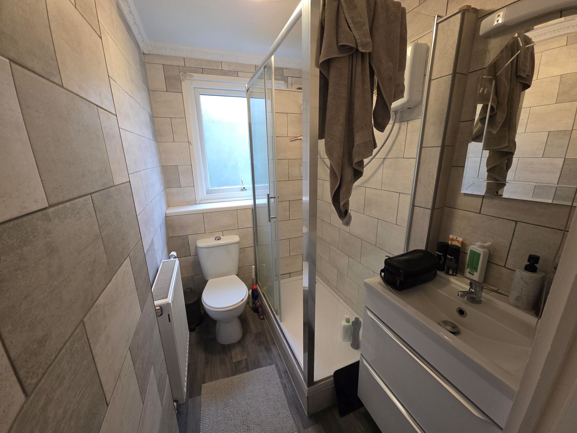 8 Hitchin Close, Romford, Essex, RM3 7EG