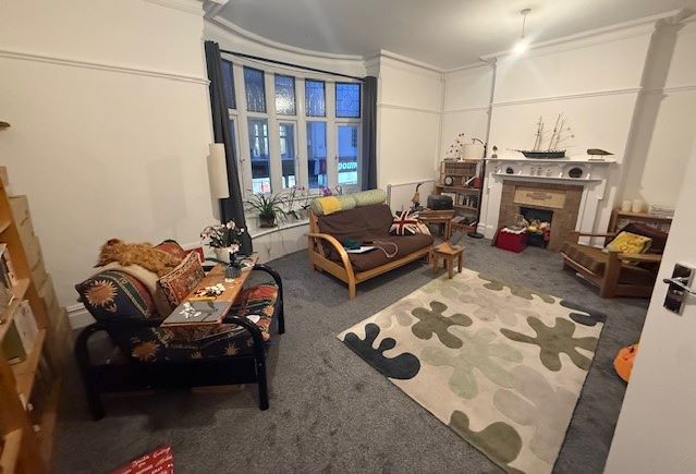 33 Albert Walk, Felixstowe, Suffolk, IP11 7AS