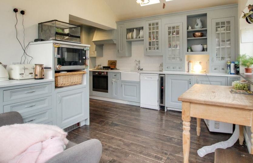 33 Laurel Avenue, Wickford, Essex, SS12 0BH