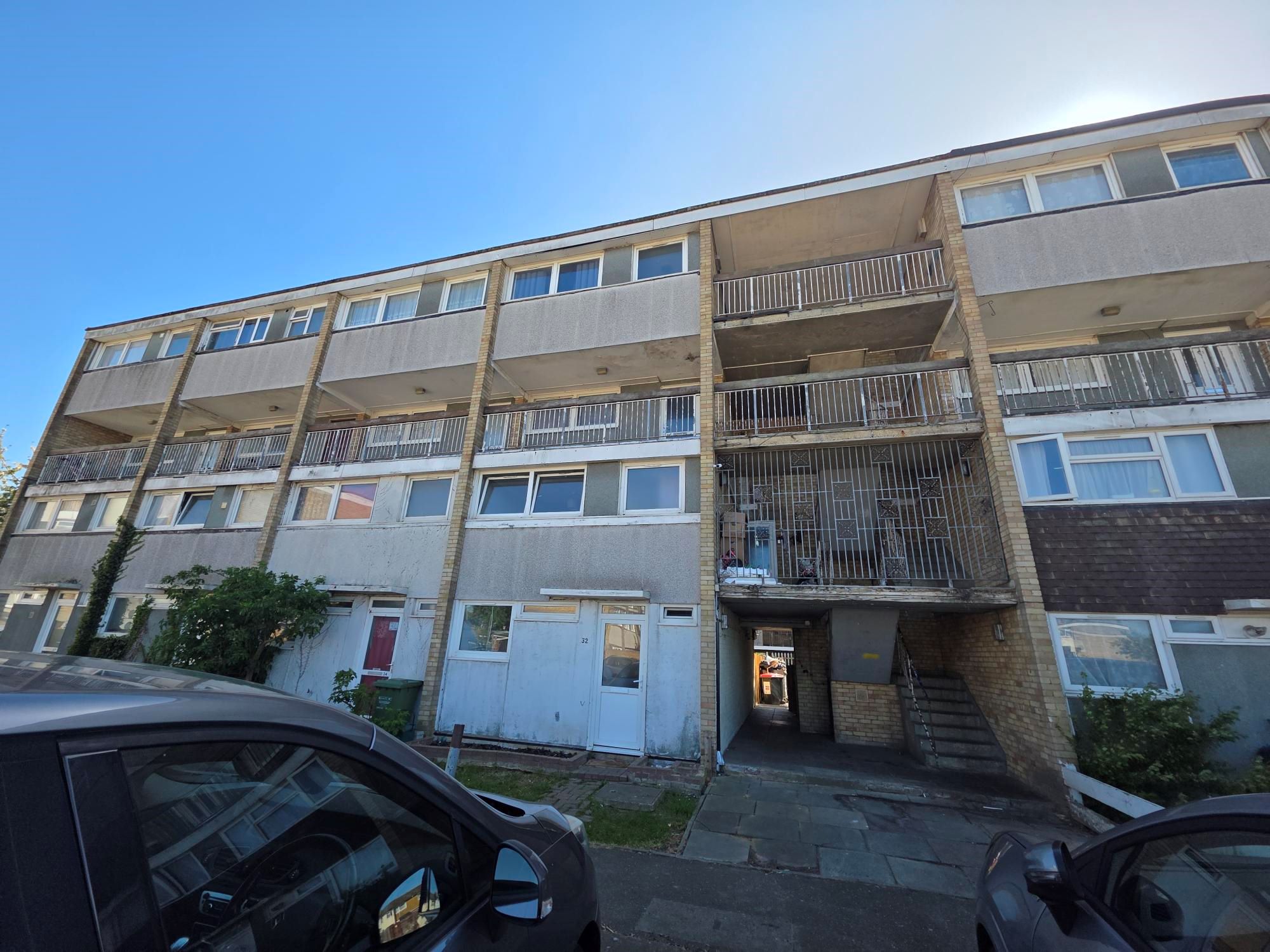 46 Craylands, Basildon, Essex, SS14 3RH