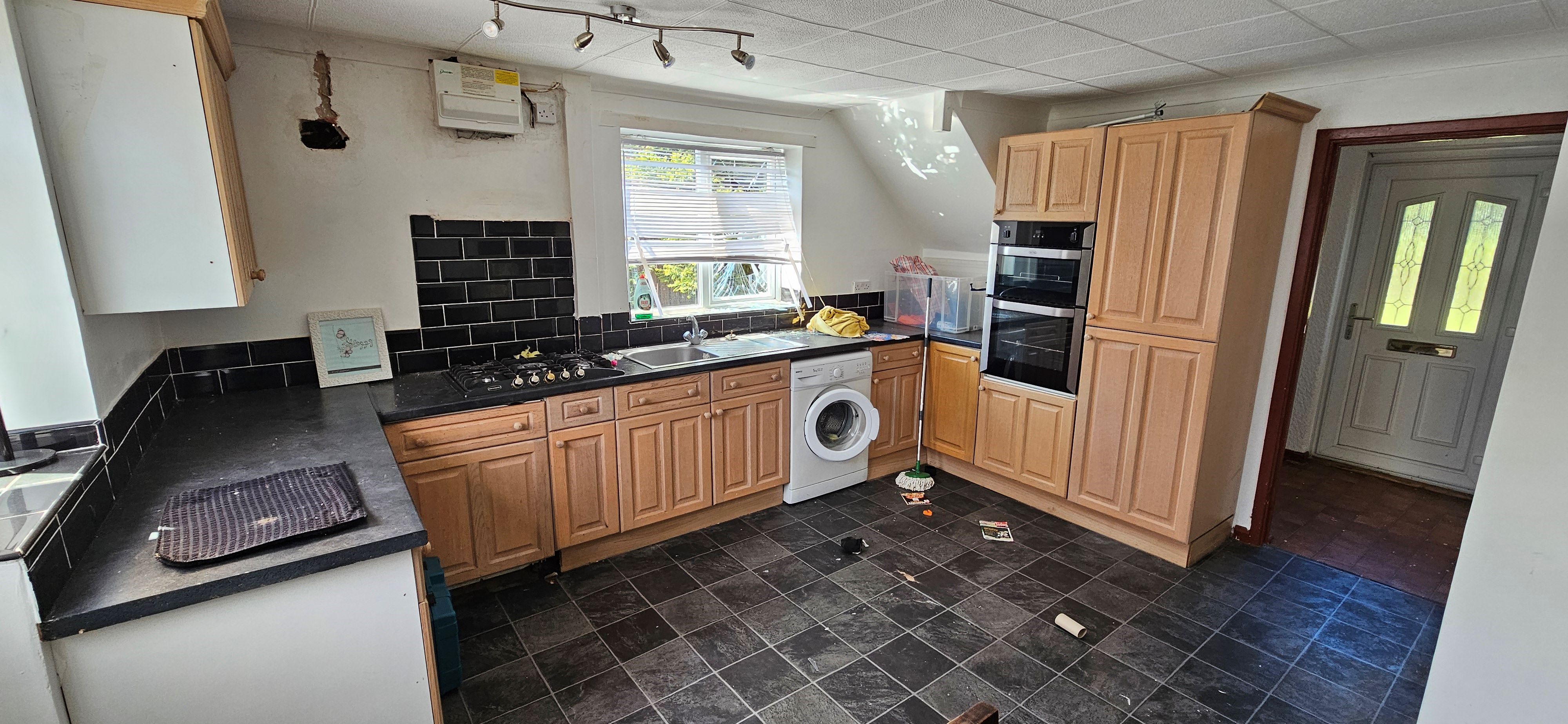 12 Windermere Avenue, Harworth, Doncaster, South Yorkshire, DN11 8HR