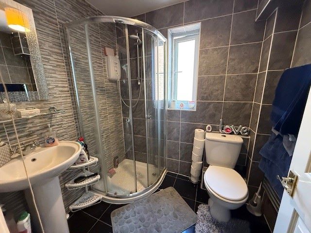 Providence Cottage, The Street, Hatfield Peverel, Chelmsford, Essex, CM3 2EA